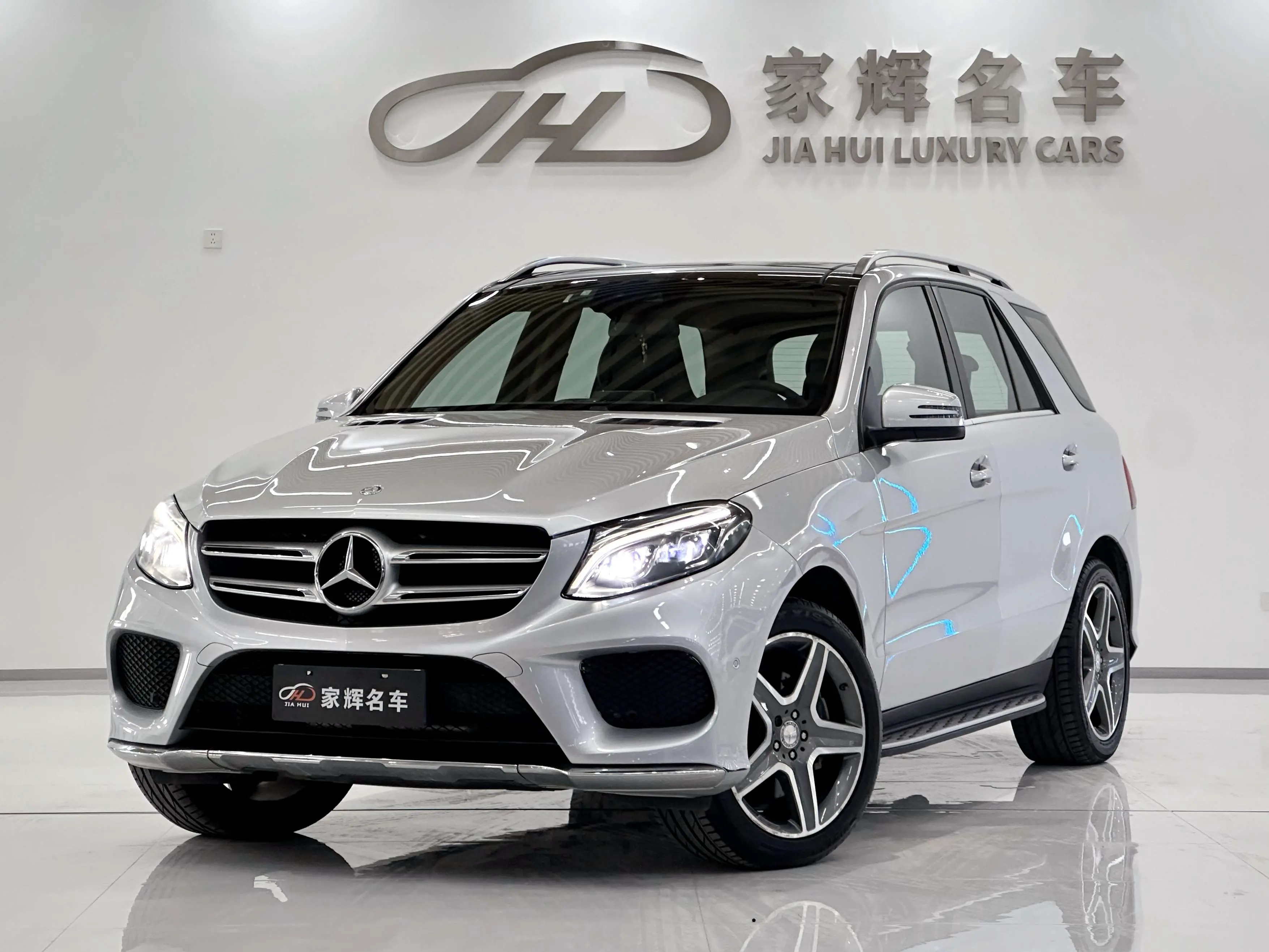 Mercedes-Benz GLE (Imported)