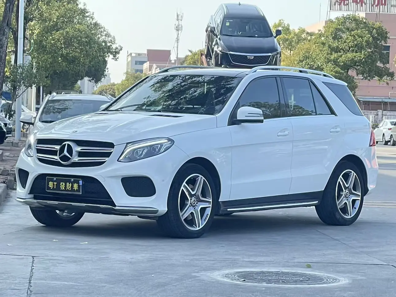 Mercedes-Benz GLE (Imported)