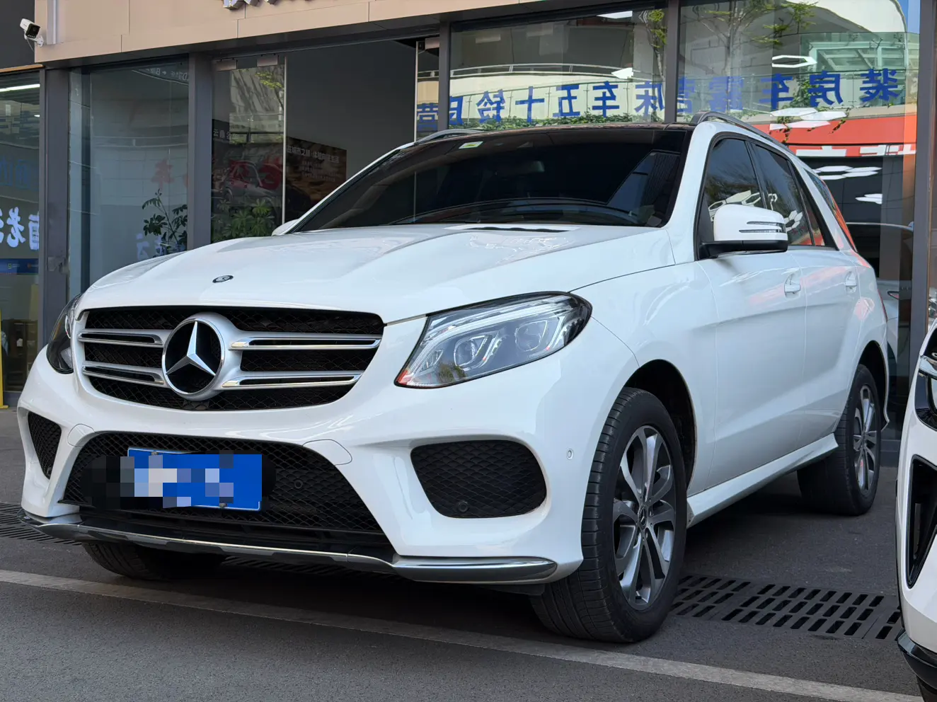 Mercedes-Benz GLE (Imported)