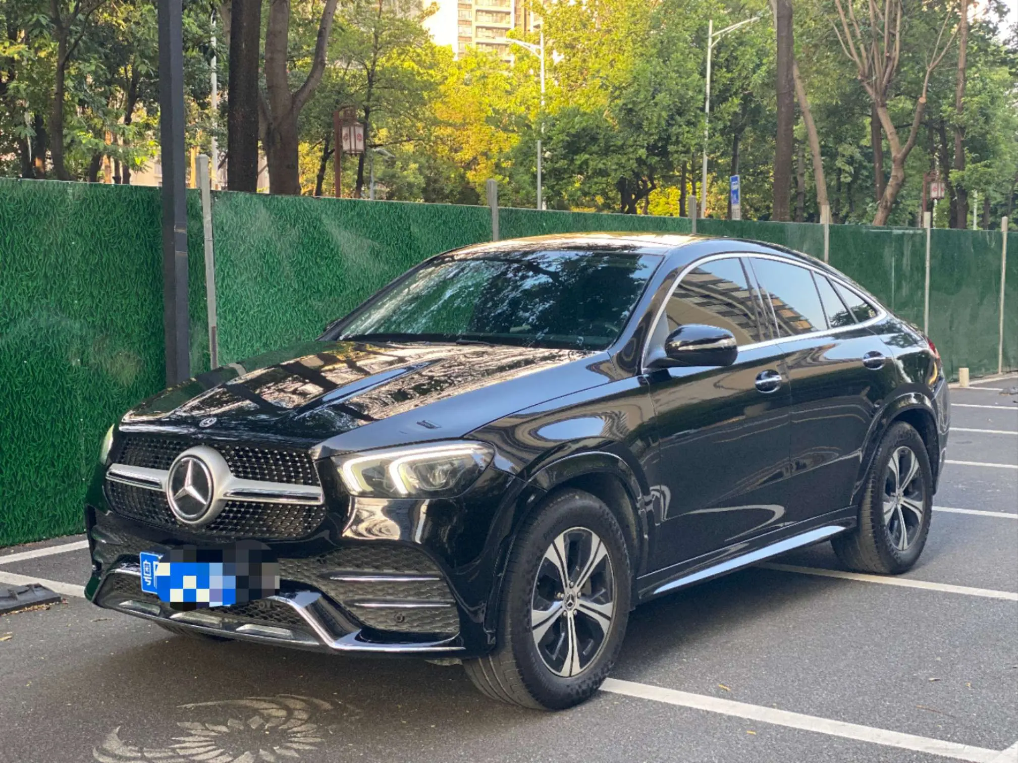 Mercedes-Benz GLE (Imported)