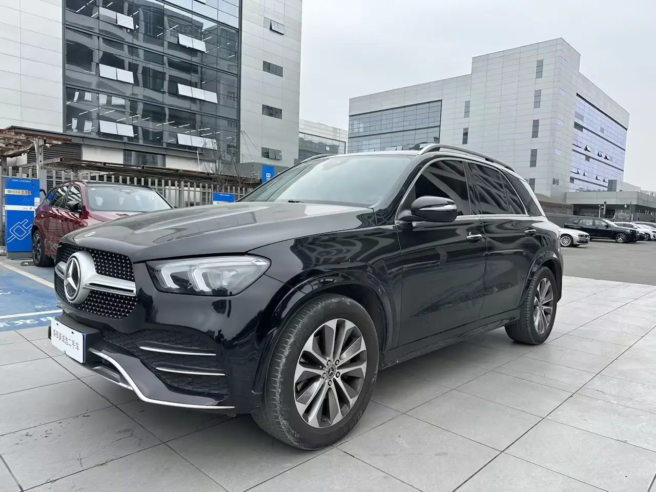 Mercedes-Benz GLE (Imported)