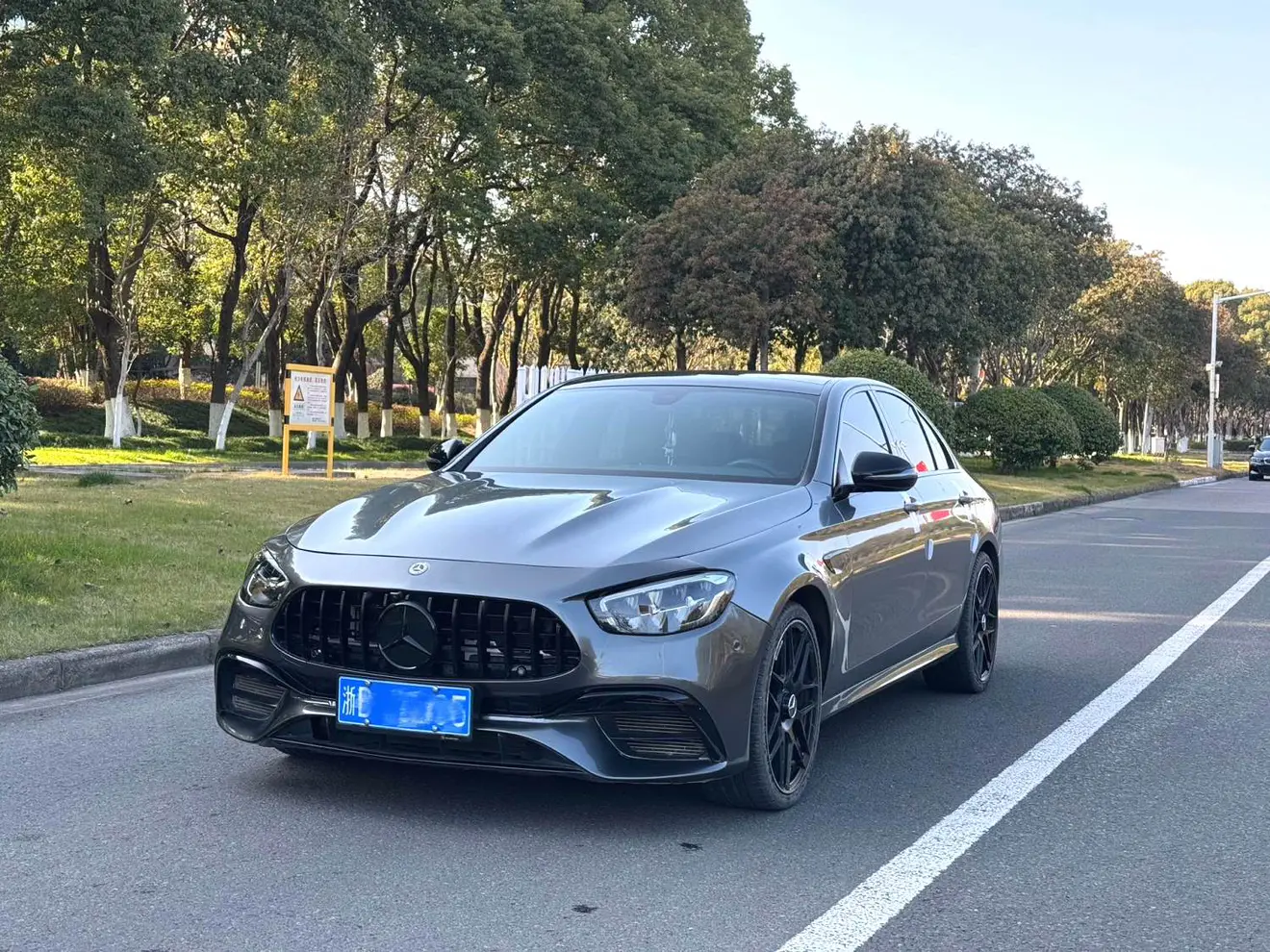 Mercedes-Benz E-Class  из Китая