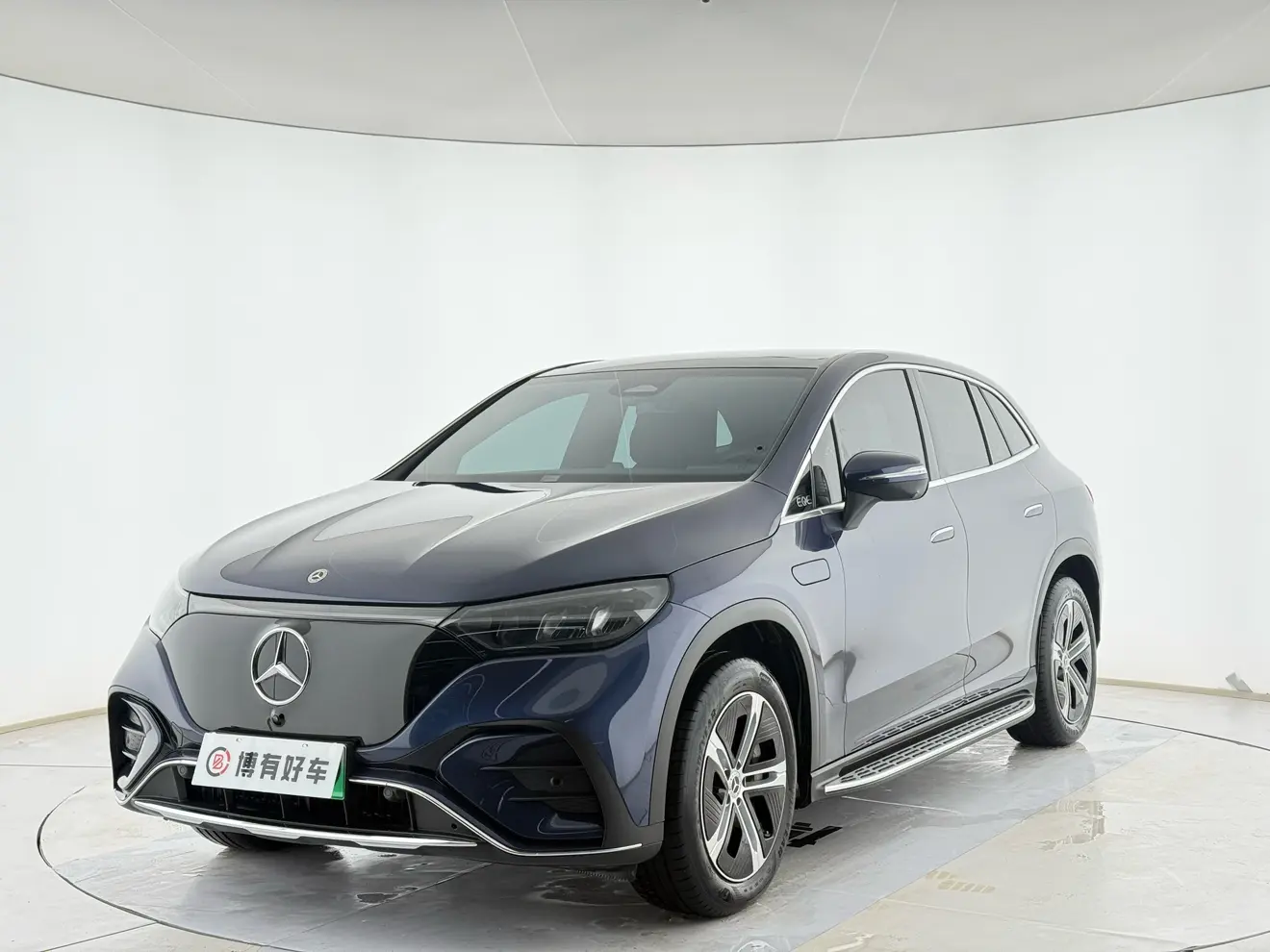 Mercedes-Benz EQE SUV