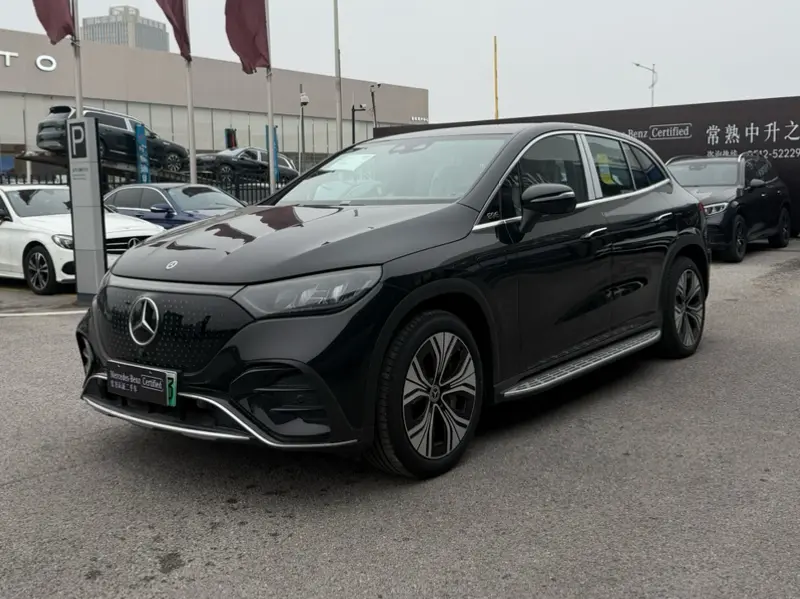 Mercedes-Benz EQE SUV