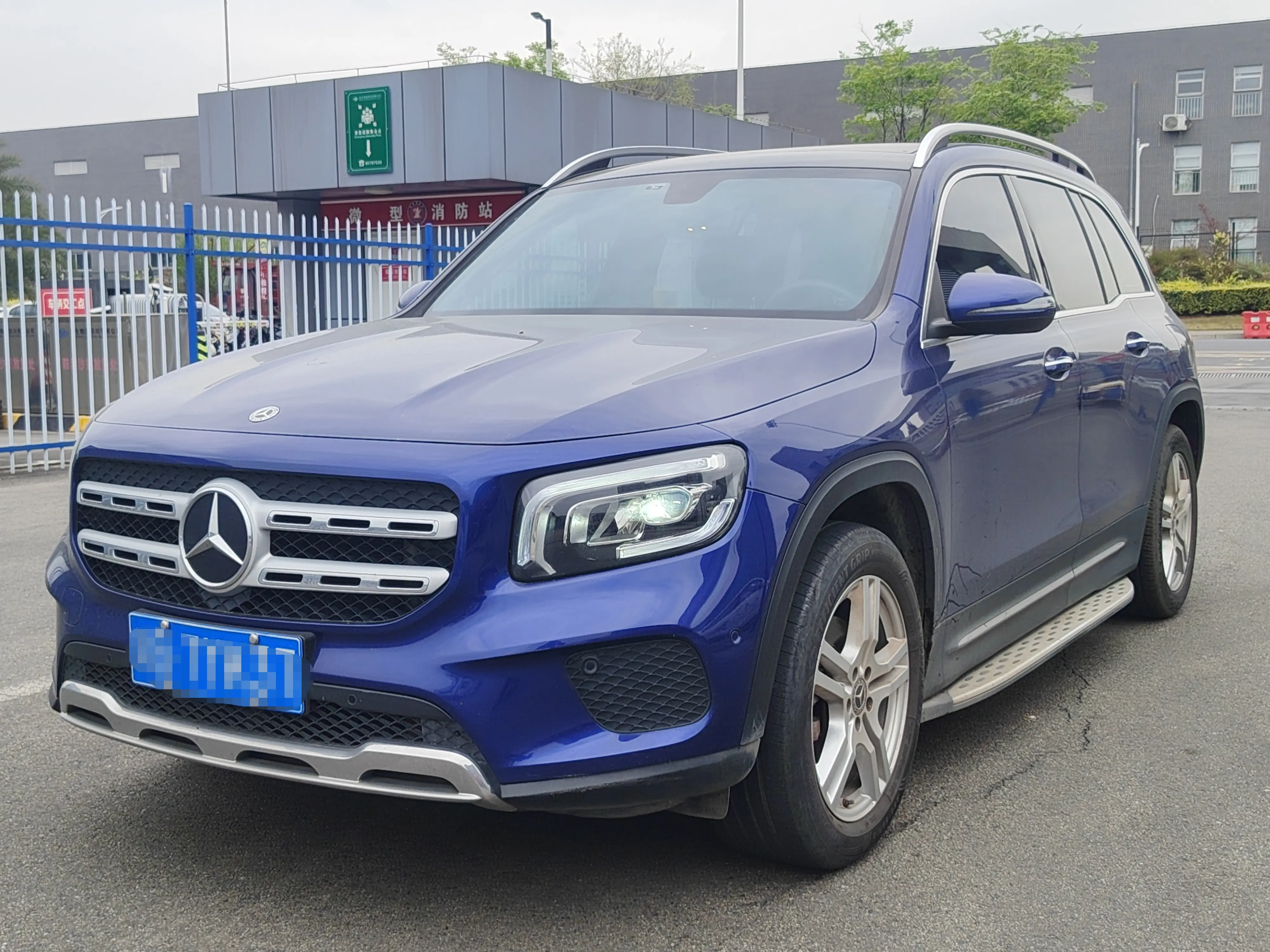 Mercedes-Benz GLB  из Китая