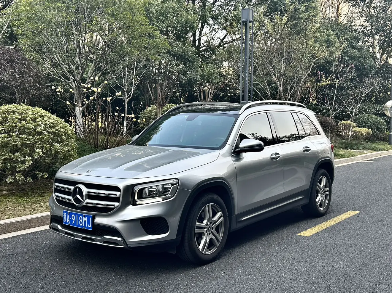 Mercedes-Benz GLB  из Китая