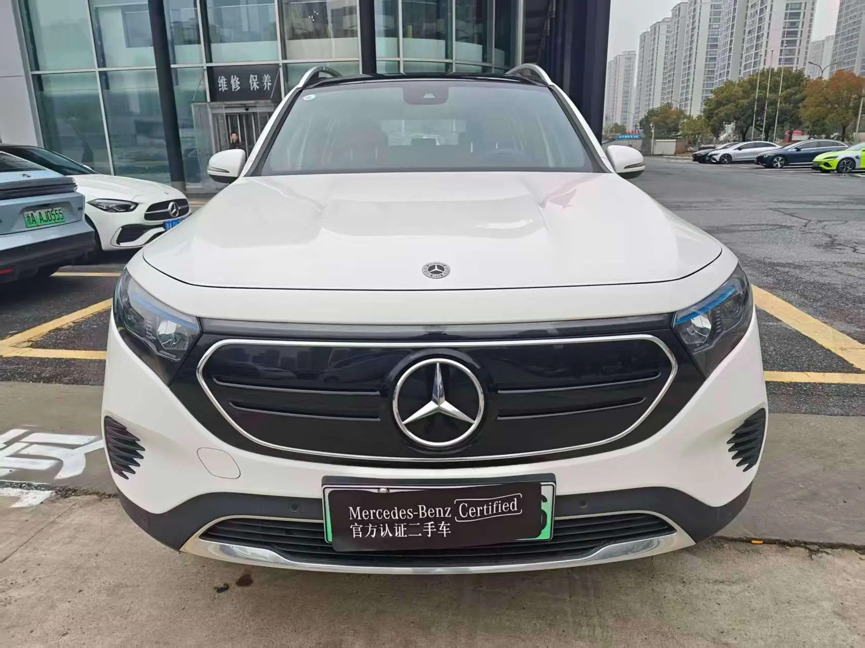 Mercedes-Benz EQB  из Китая