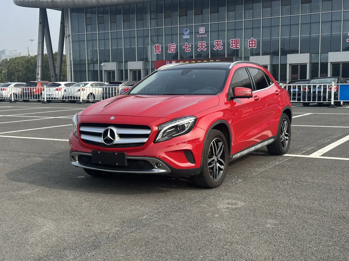 Mercedes-Benz GLA