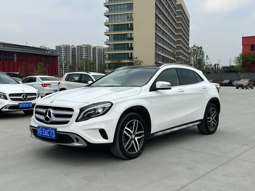 Mercedes-Benz GLA