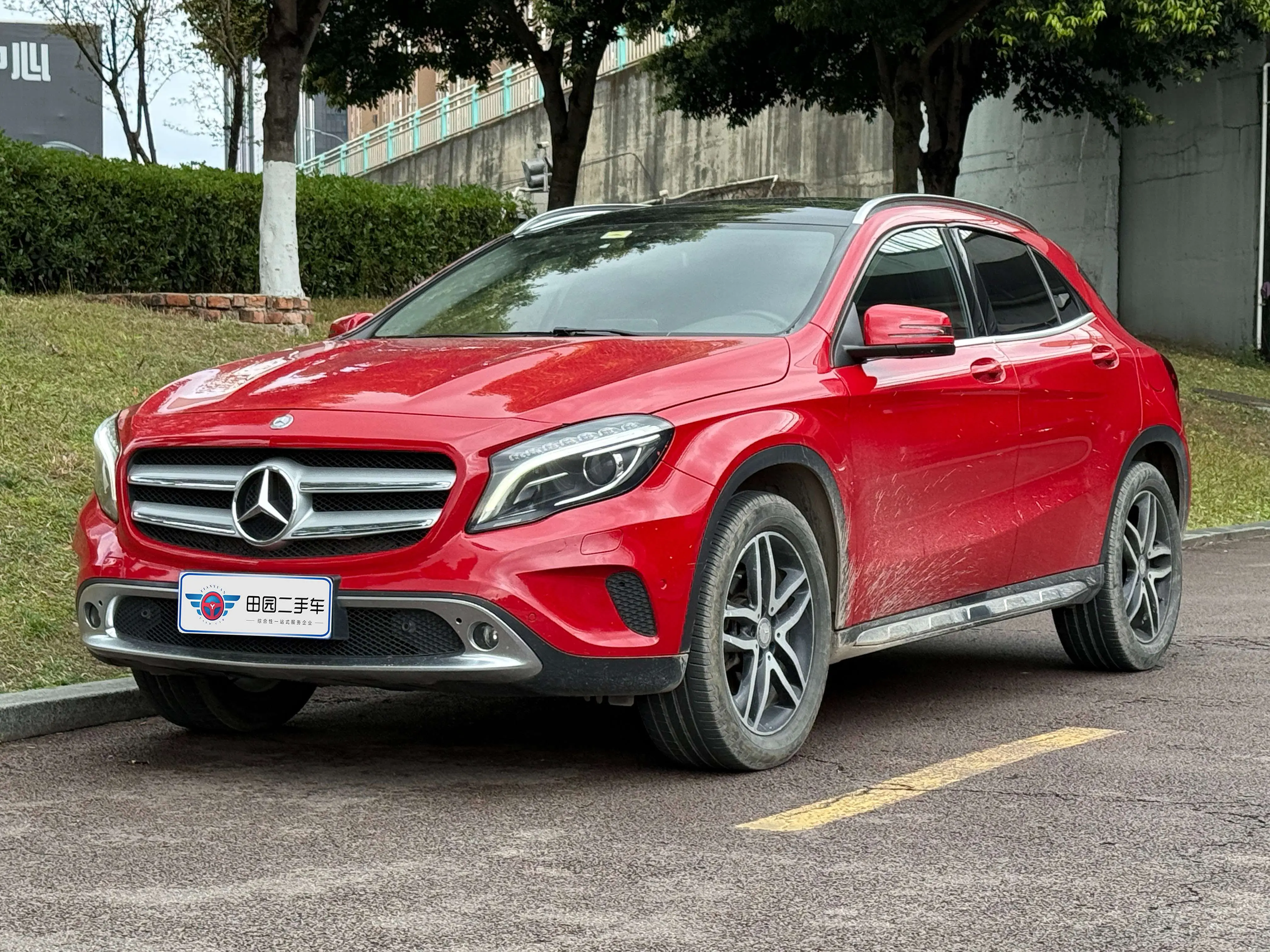 Mercedes-Benz GLA