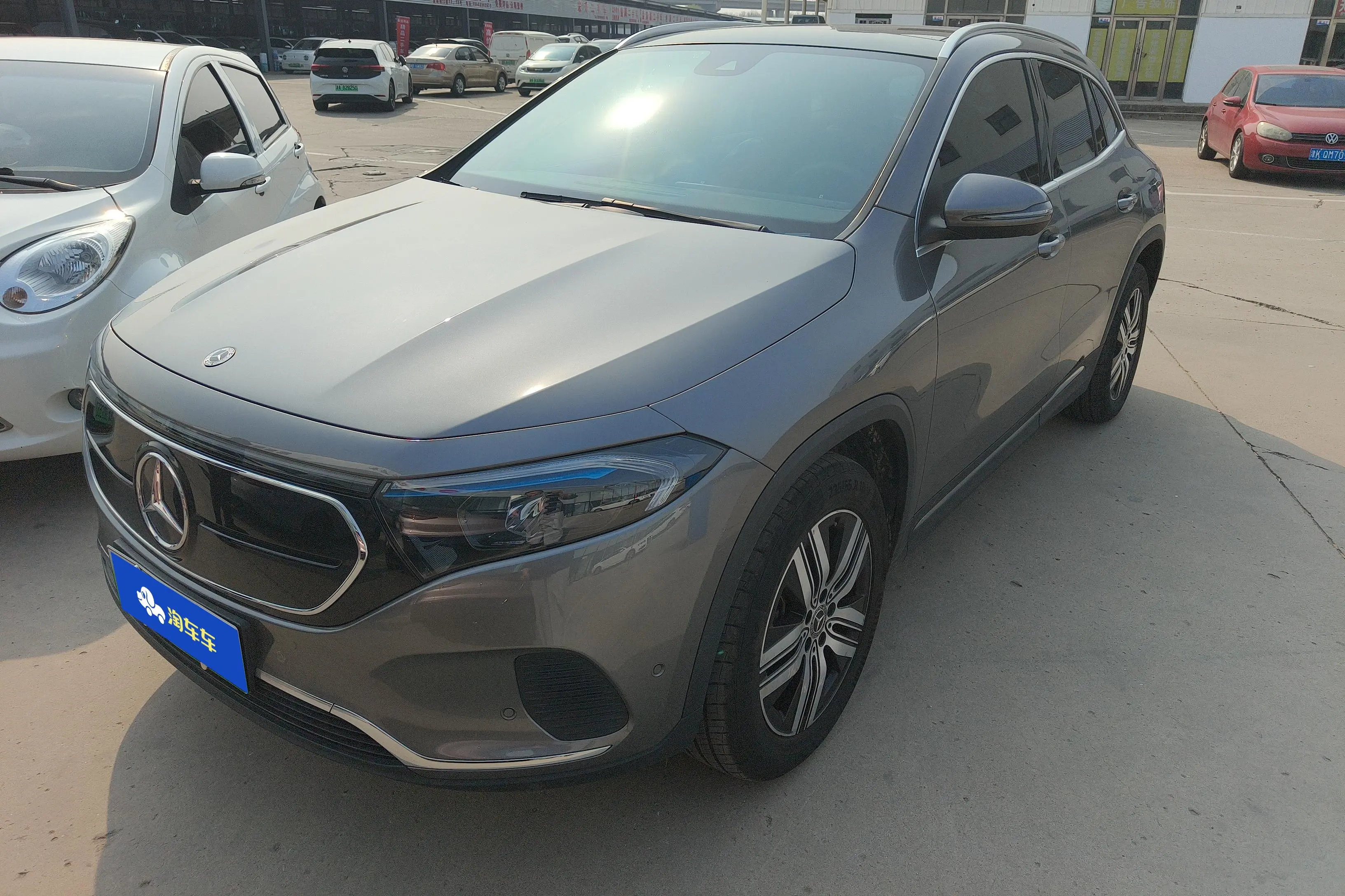 Mercedes-Benz Mercedes Benz EQA