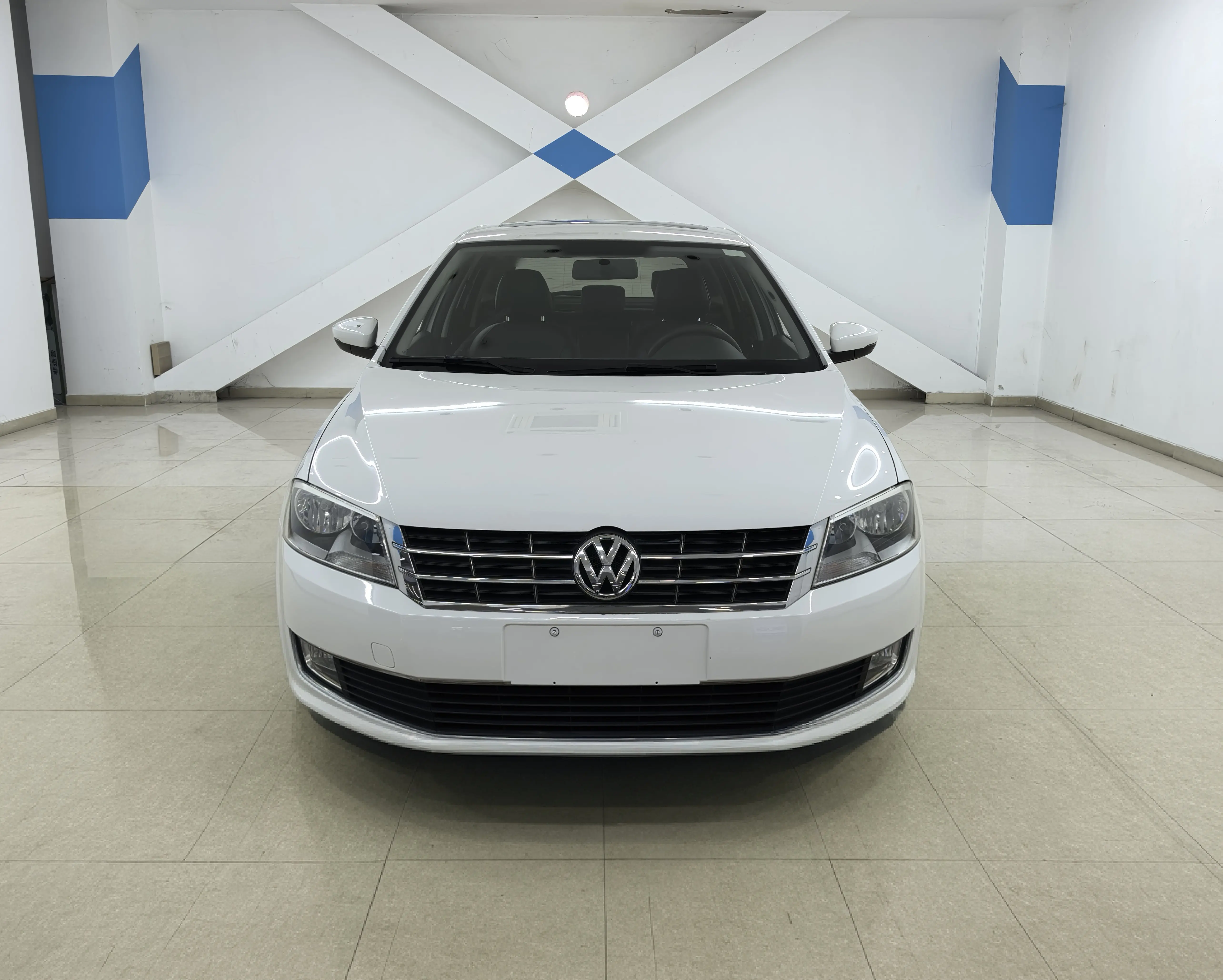 Volkswagen Langxing  из Китая