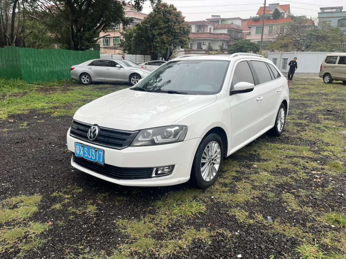 Volkswagen Langxing  из Китая