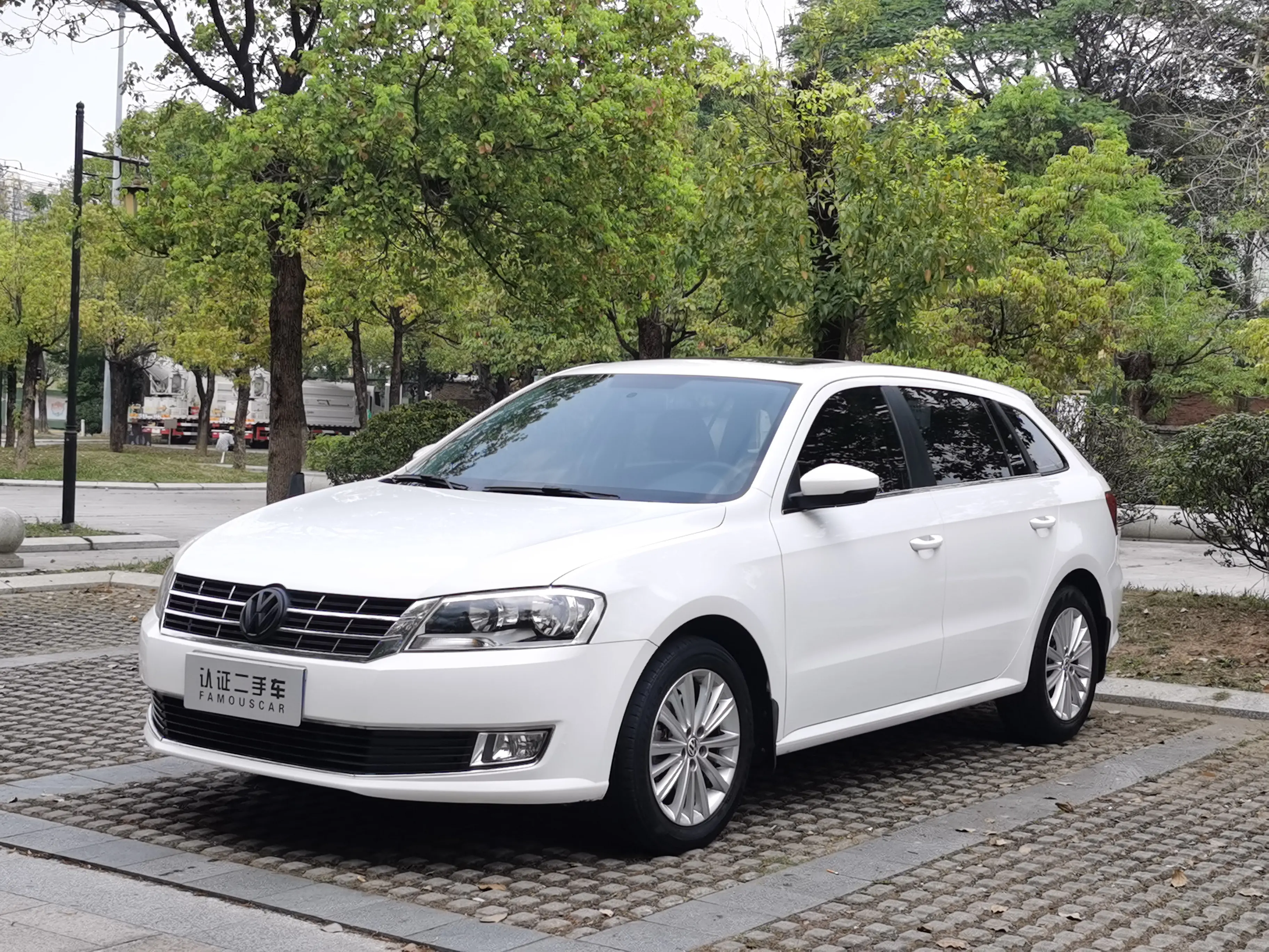 Volkswagen Langxing  из Китая