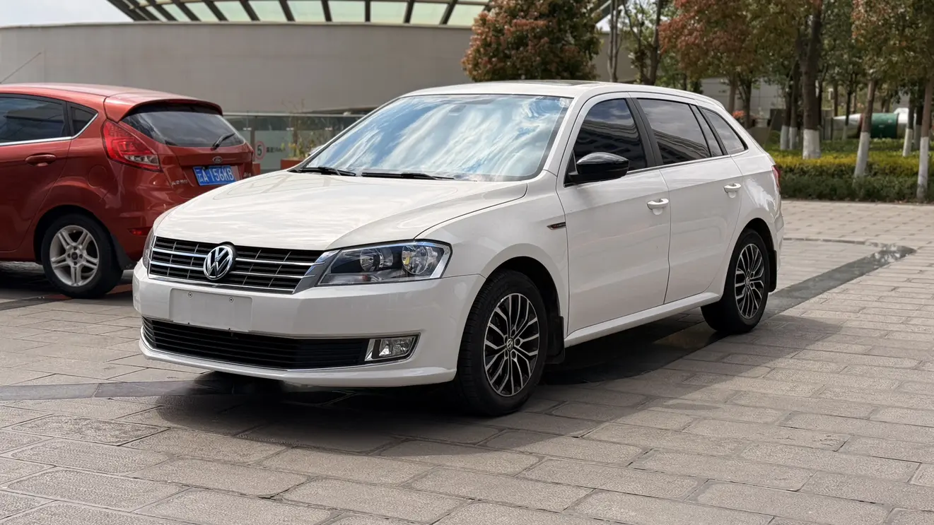 Volkswagen Langxing  из Китая