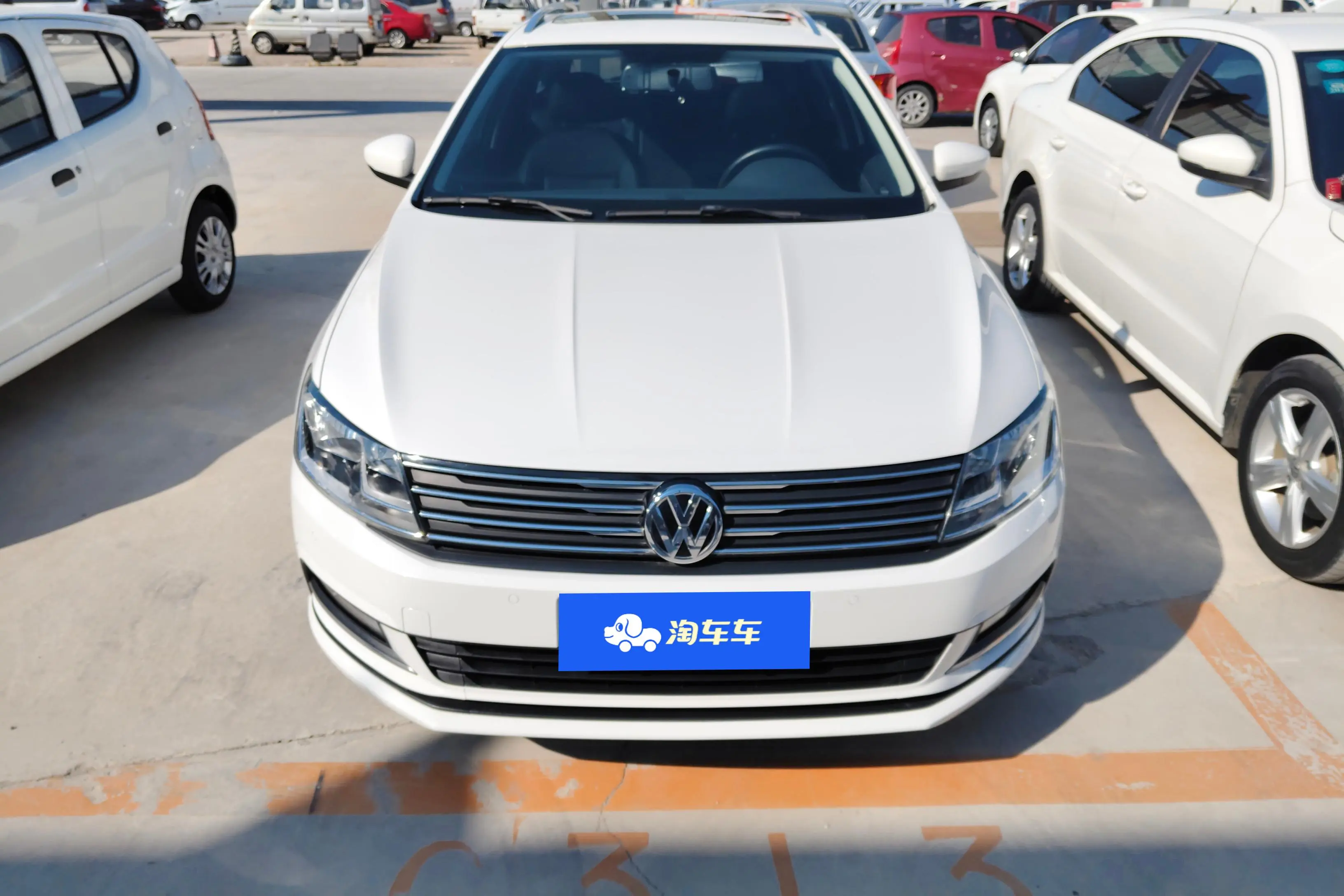 Volkswagen Langxing  из Китая