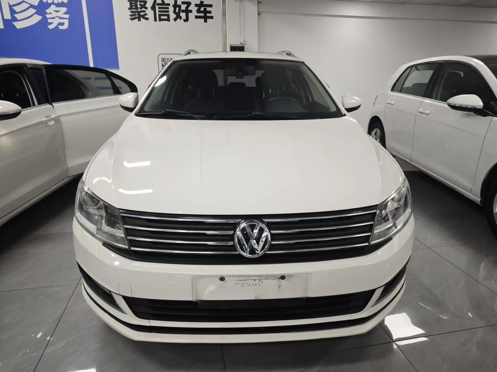 Volkswagen Langxing  из Китая