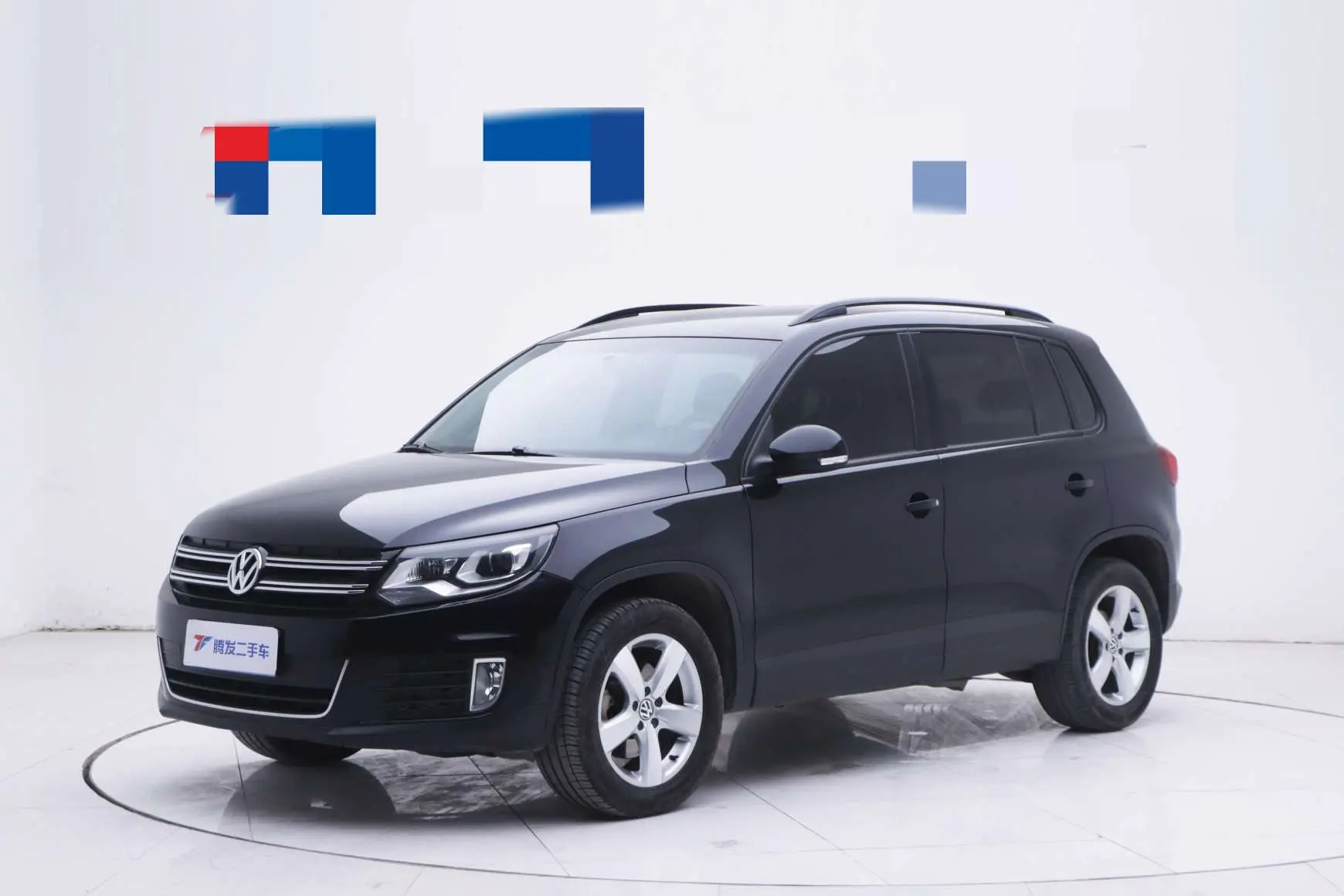 Volkswagen Tiguan (Tharu)