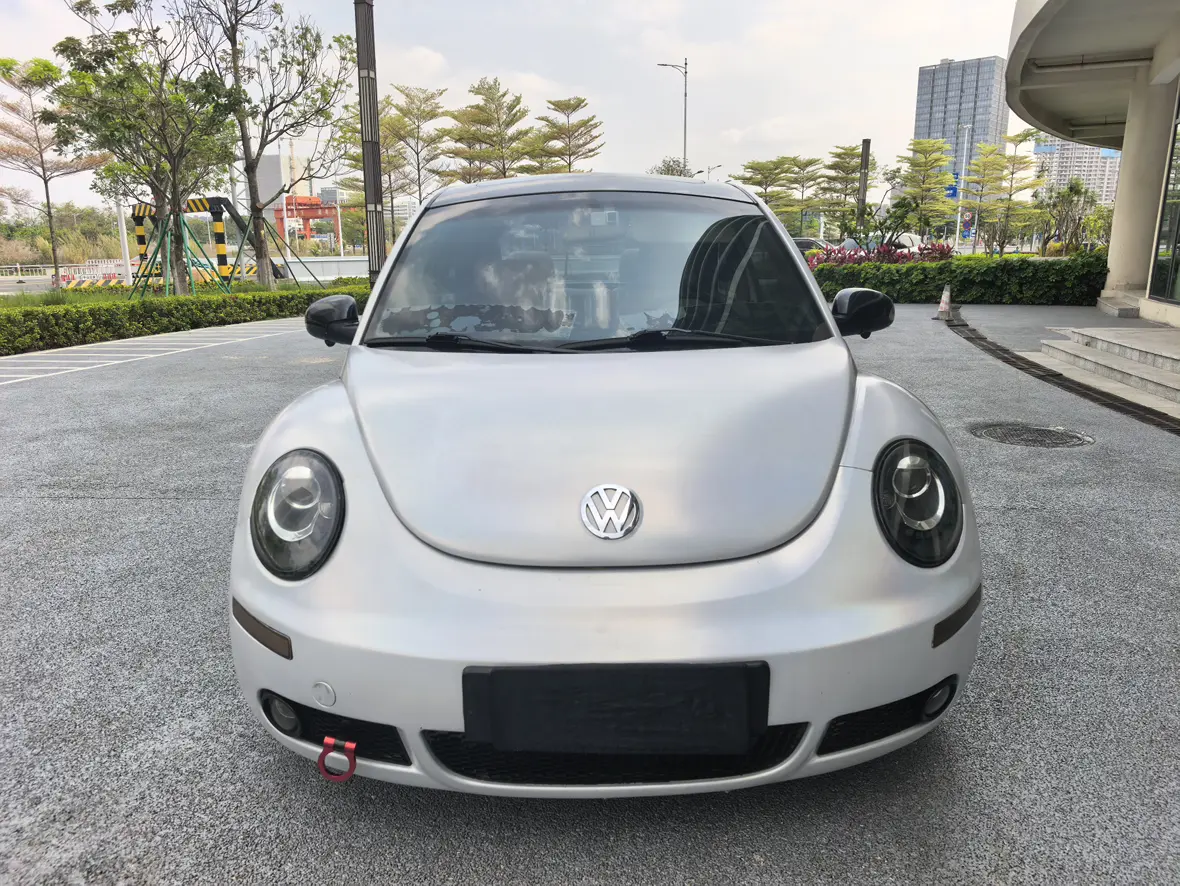 Volkswagen Beetle  из Китая