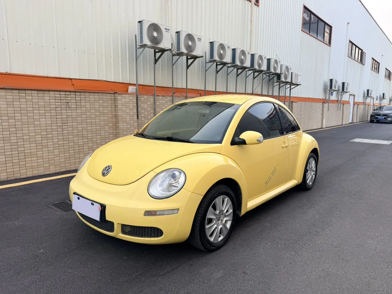 Volkswagen Beetle  из Китая