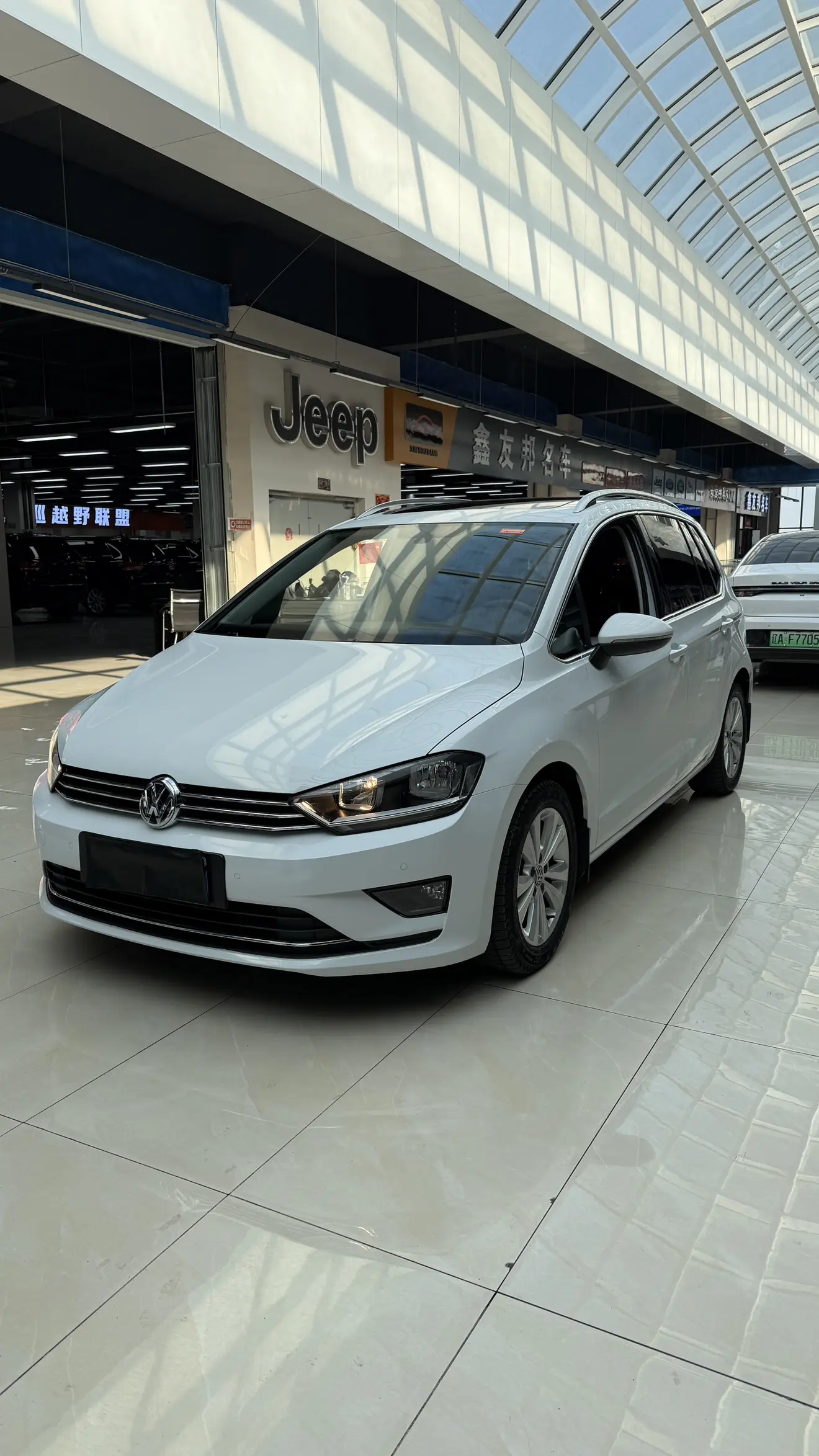 Volkswagen Golf·Jialu  из Китая