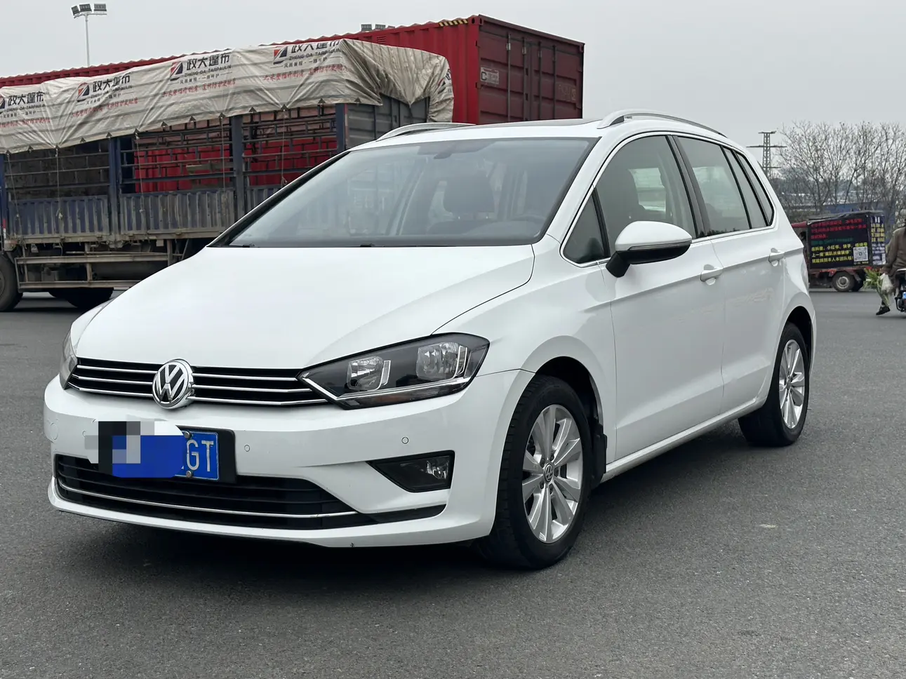 Volkswagen Golf·Jialu  из Китая