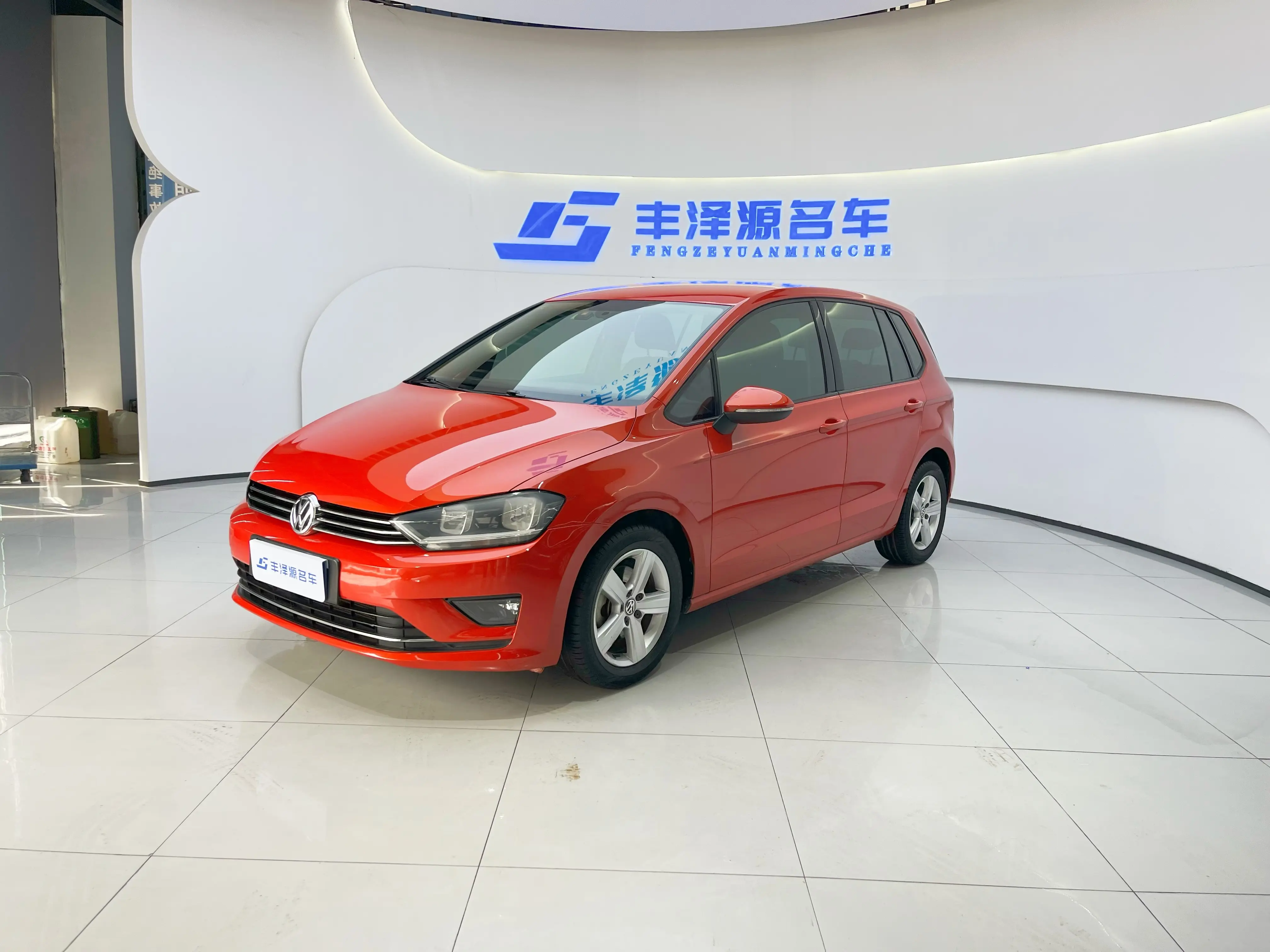 Volkswagen Golf·Jialu  из Китая