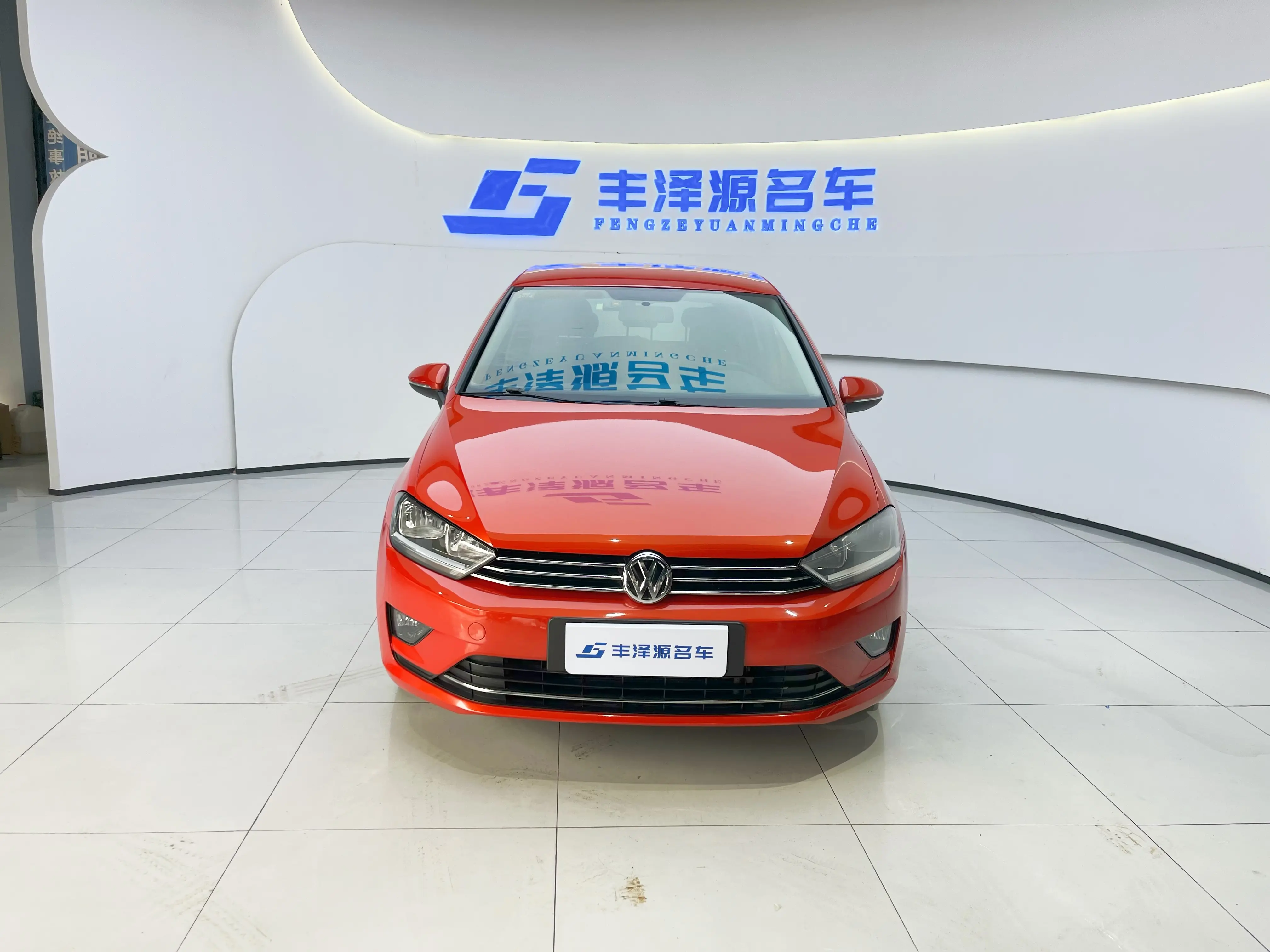 Volkswagen Golf·Jialu  из Китая