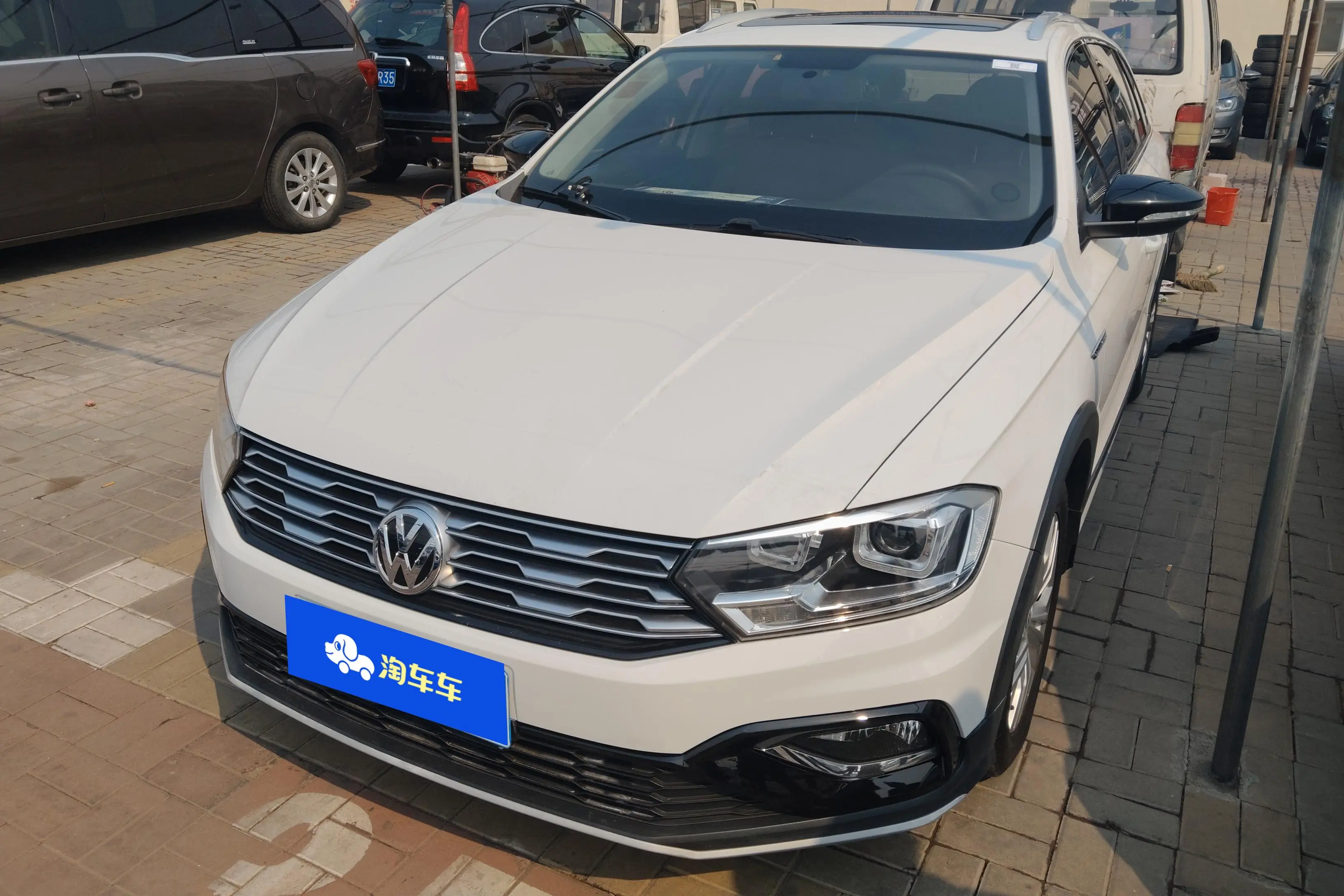 Volkswagen C-TREK Weiling