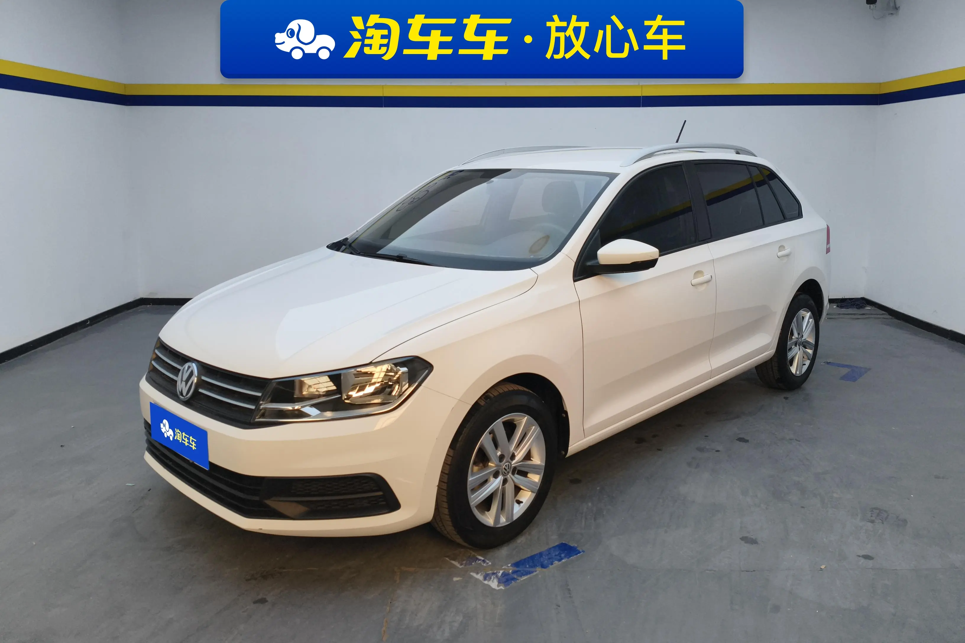 Volkswagen Santana  из Китая