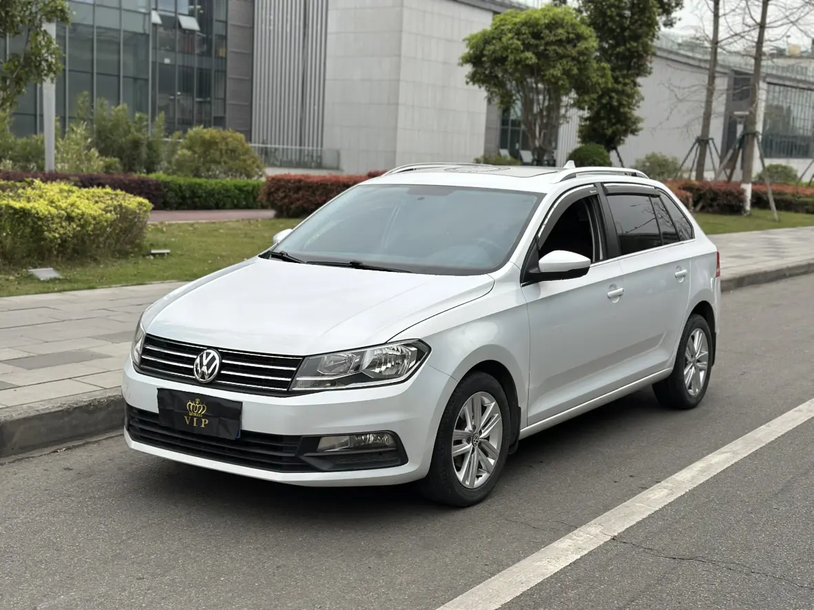 Volkswagen Santana  из Китая