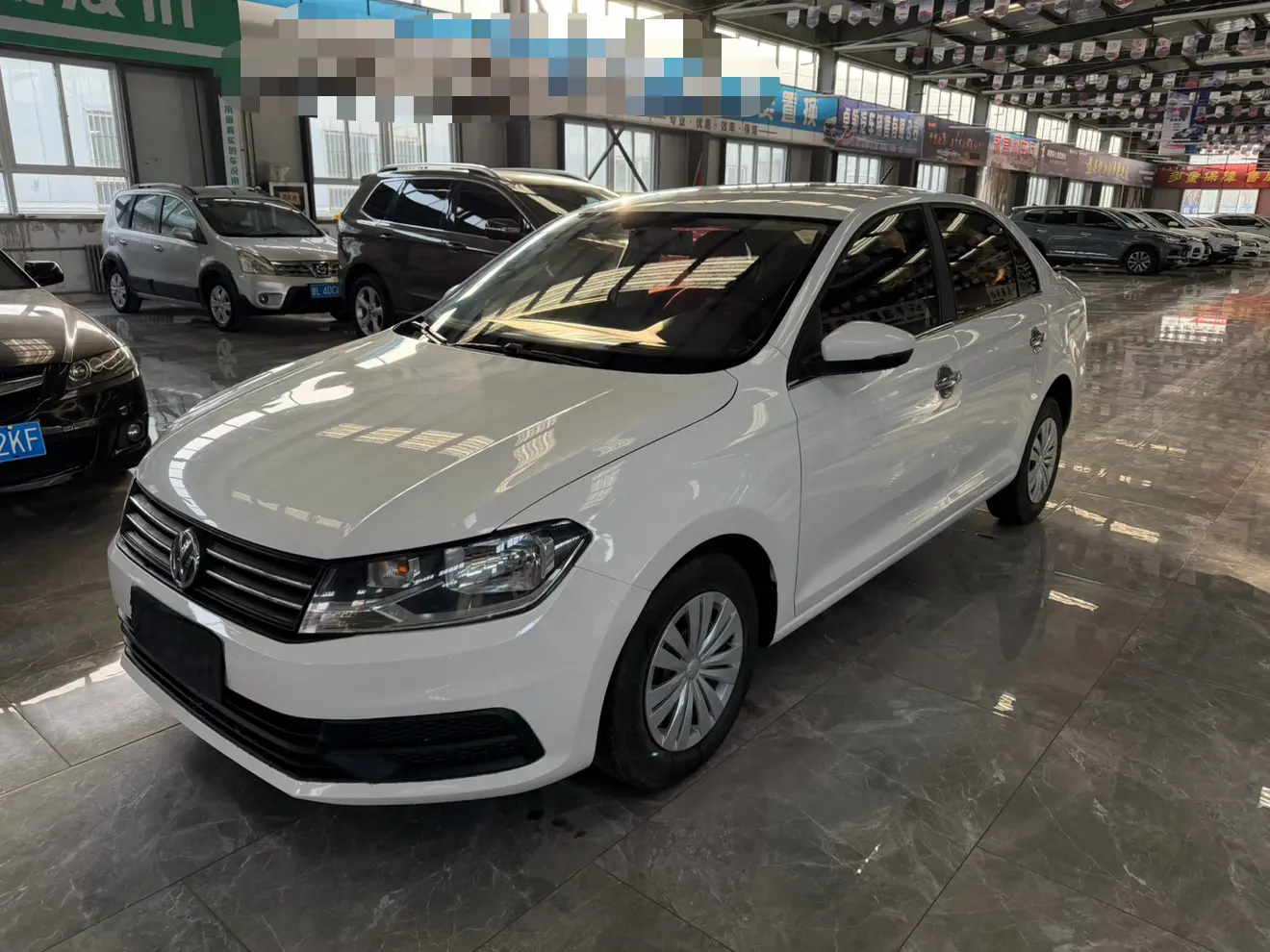 Volkswagen Santana  из Китая