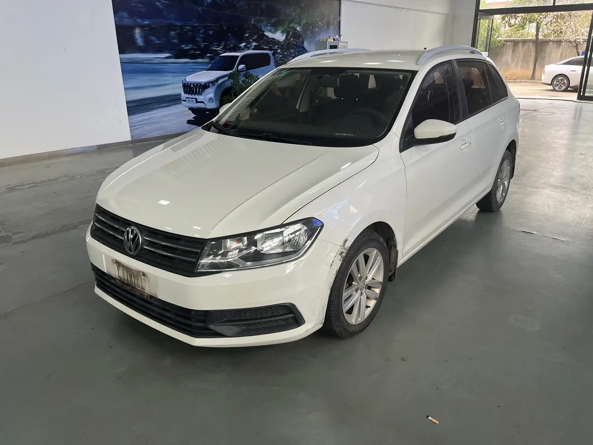 Volkswagen Santana  из Китая