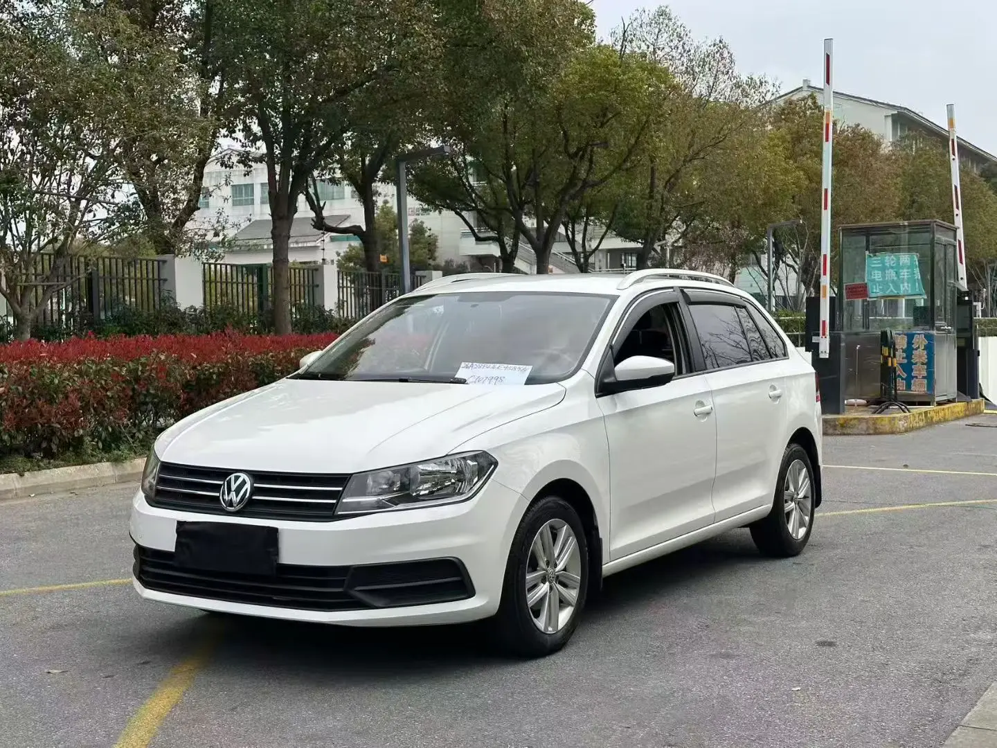 Volkswagen Santana  из Китая