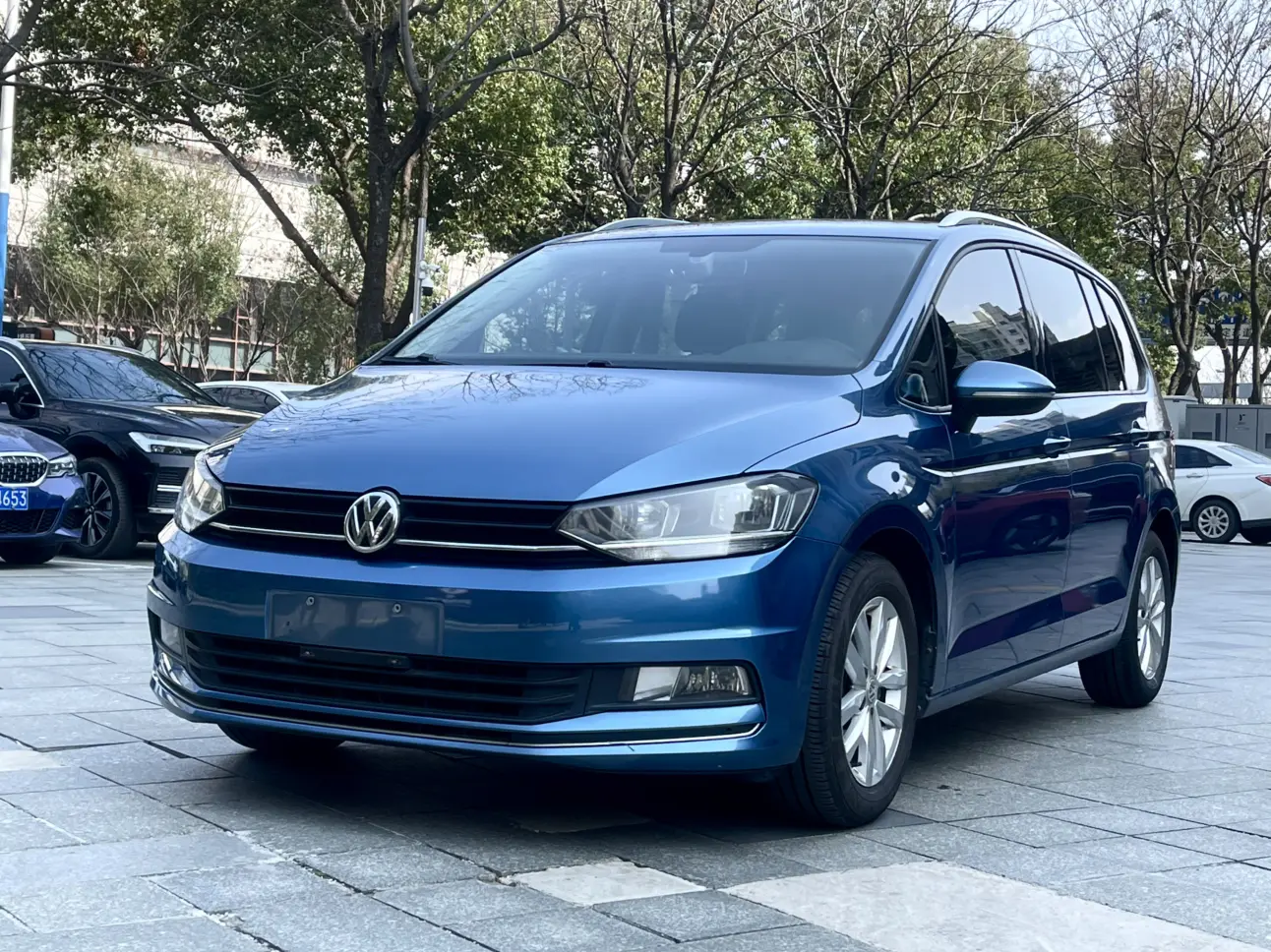 Volkswagen Touran L