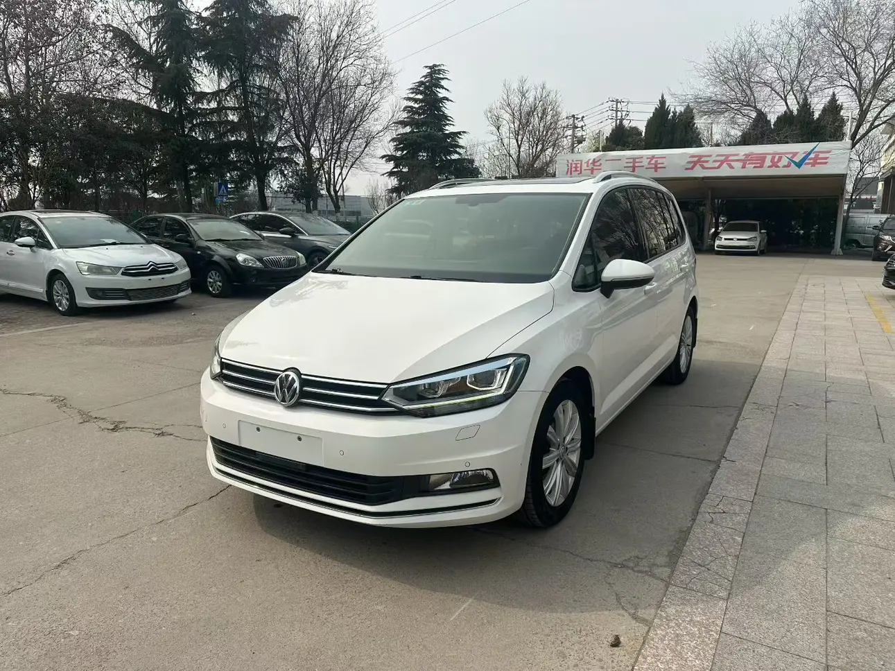 Volkswagen Touran L