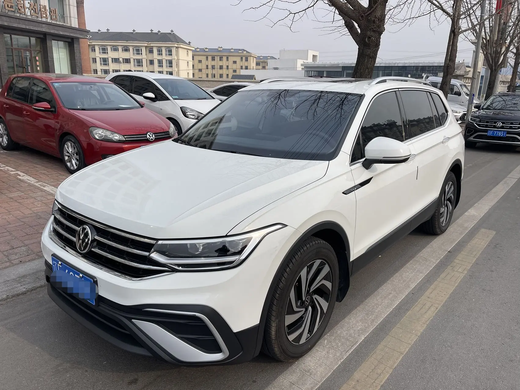 Volkswagen Tiguan L