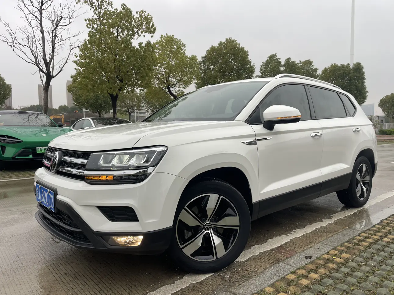 Volkswagen Tharu