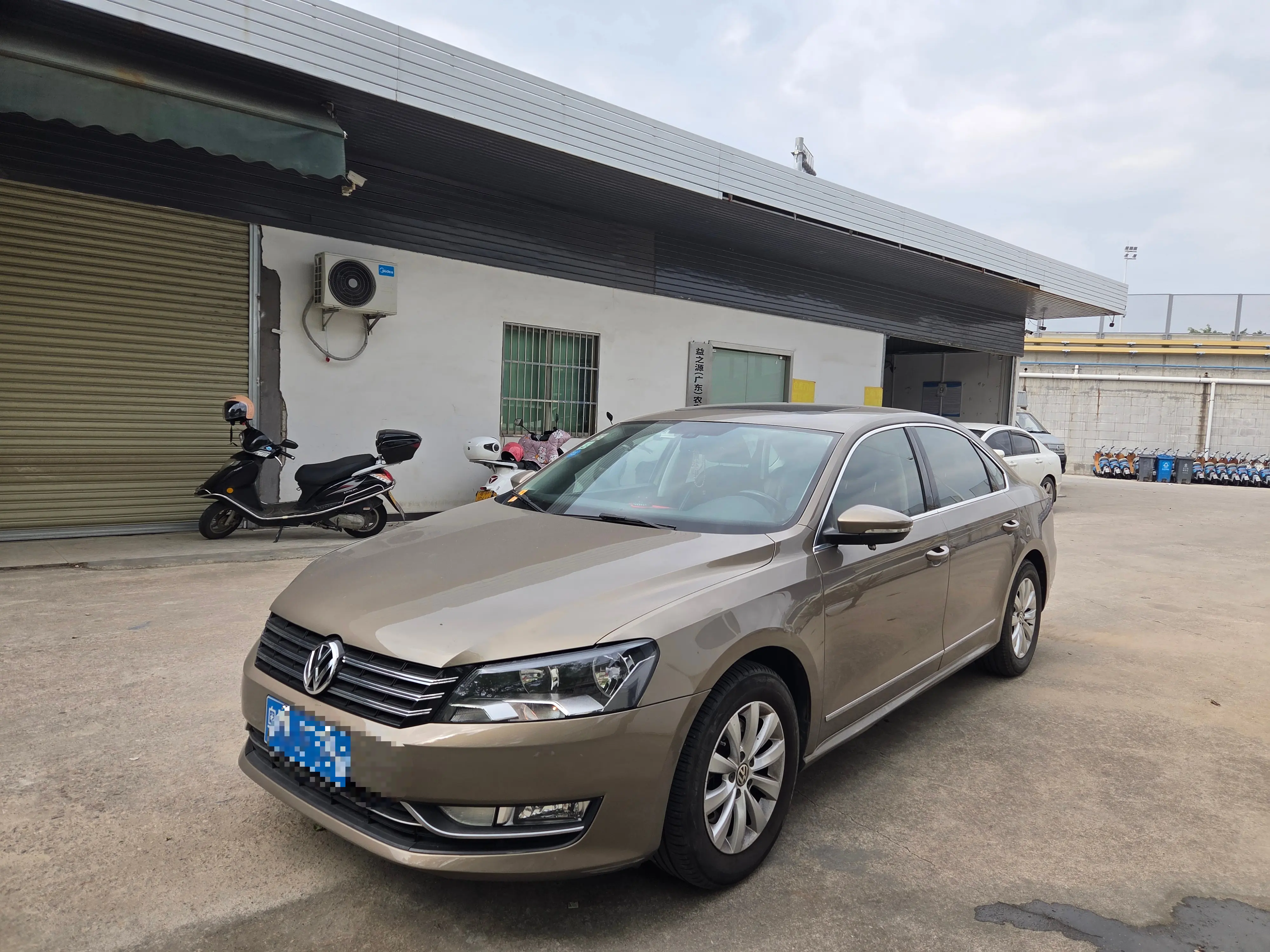 Volkswagen Passat