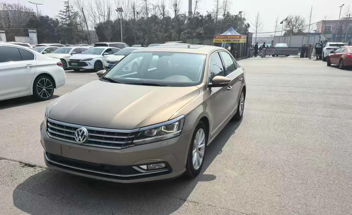 Volkswagen Passat