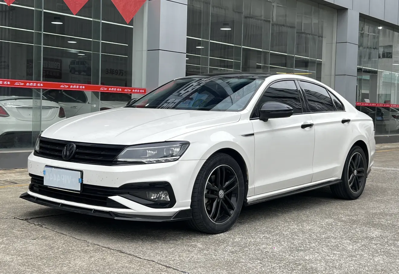 Volkswagen Lamando