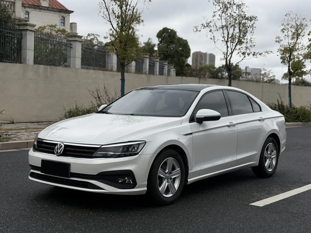 Volkswagen Lamando