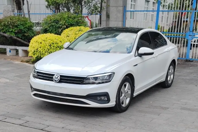 Volkswagen Lamando