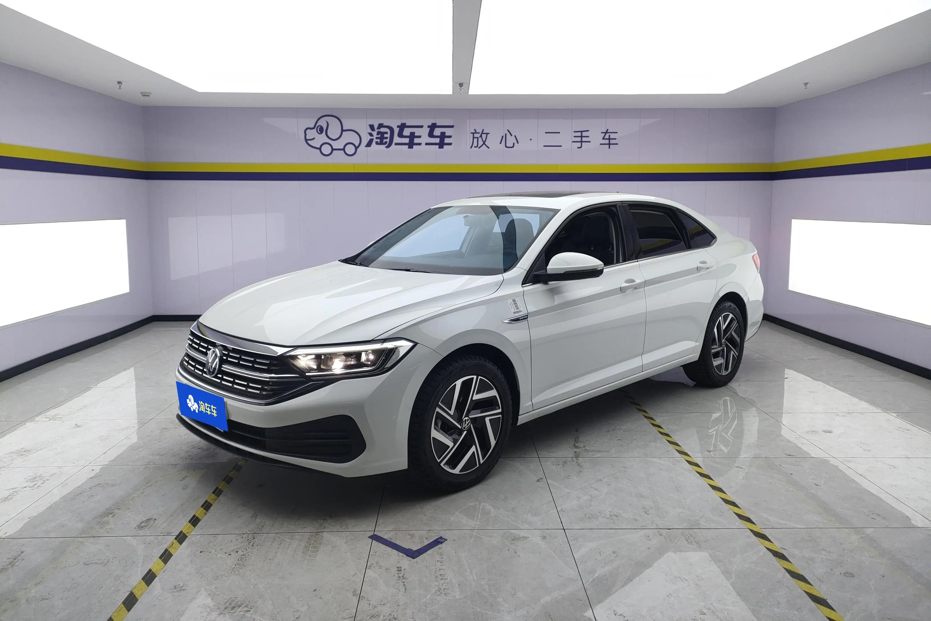 Volkswagen Sagitar