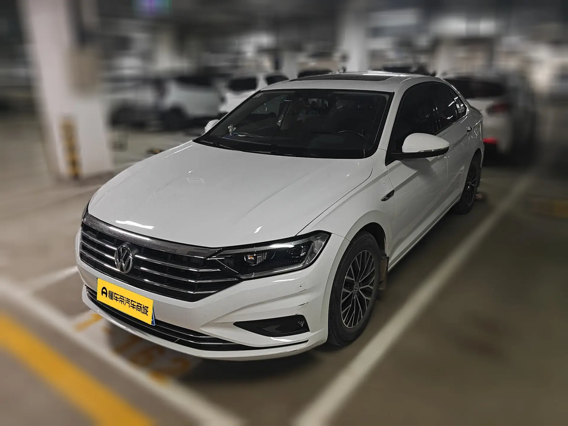 Volkswagen Sagitar