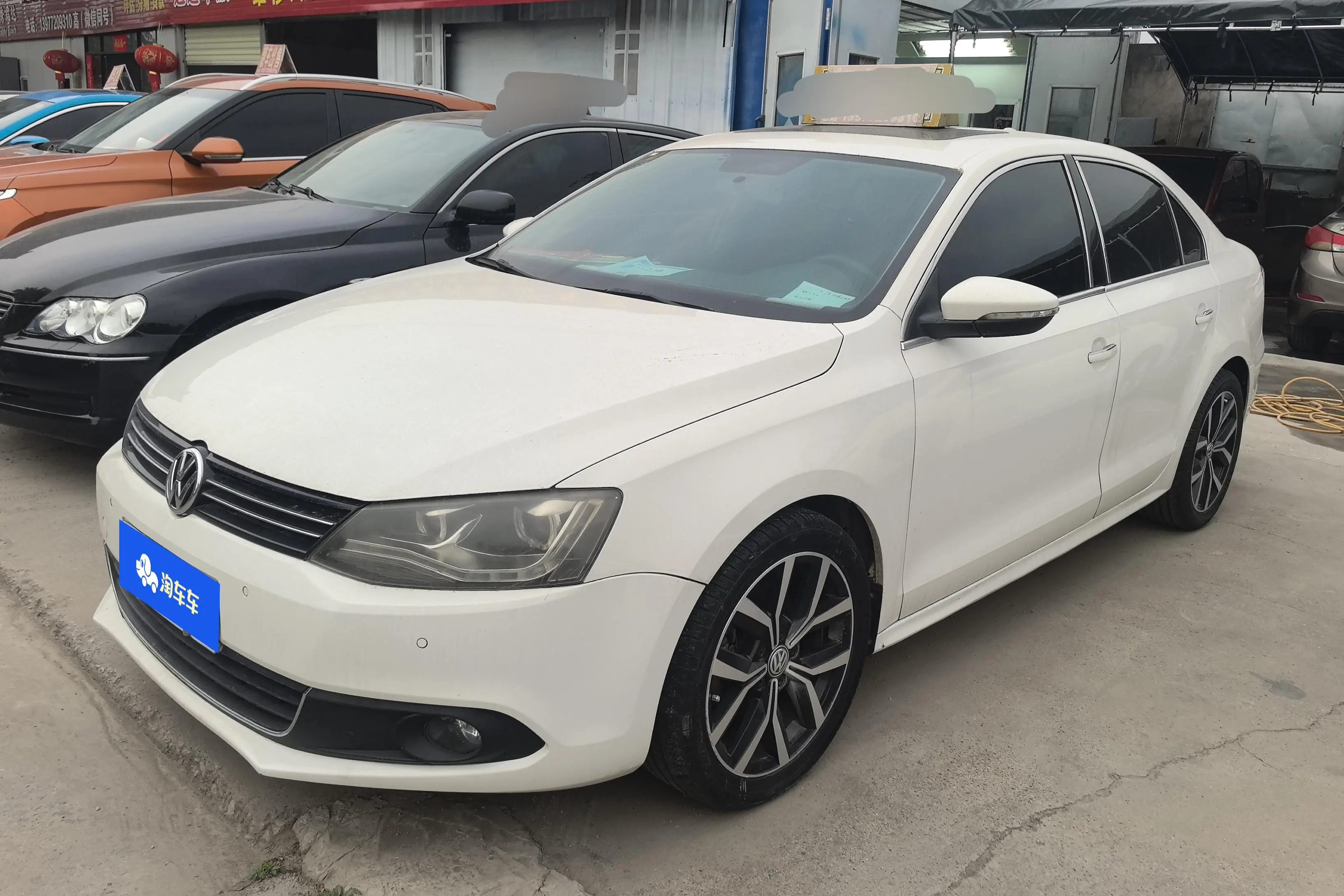 Volkswagen Sagitar