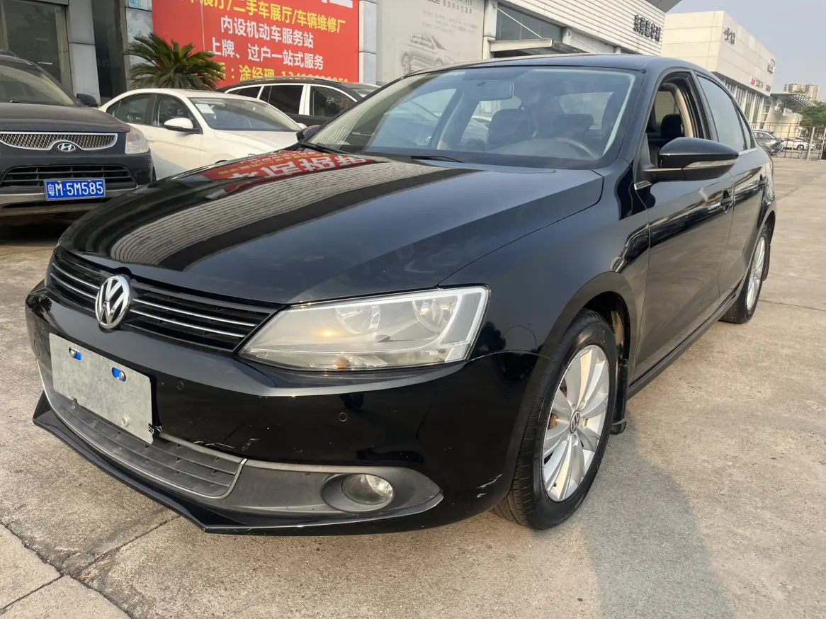 Volkswagen Sagitar