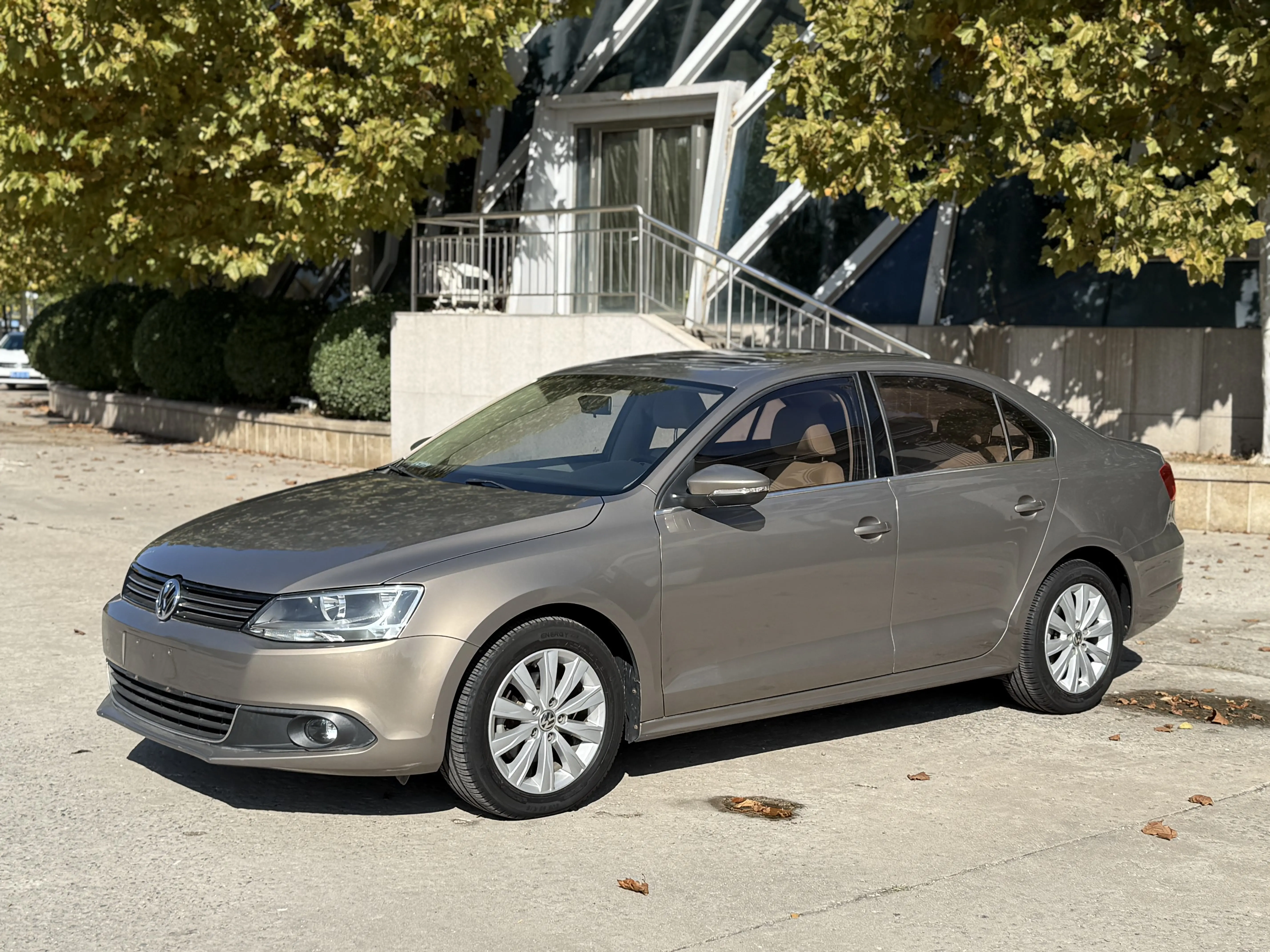 Volkswagen Sagitar