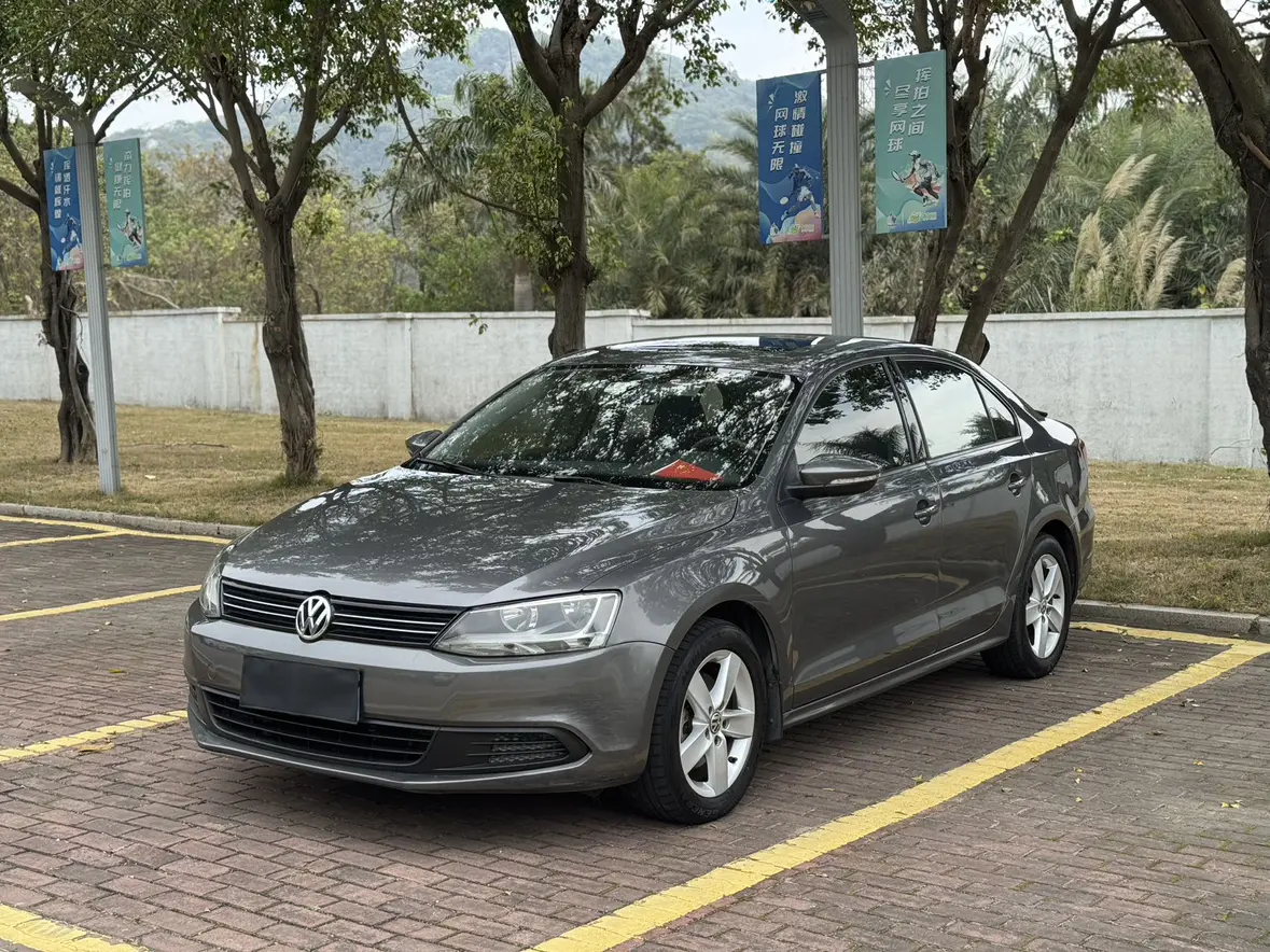 Volkswagen Sagitar