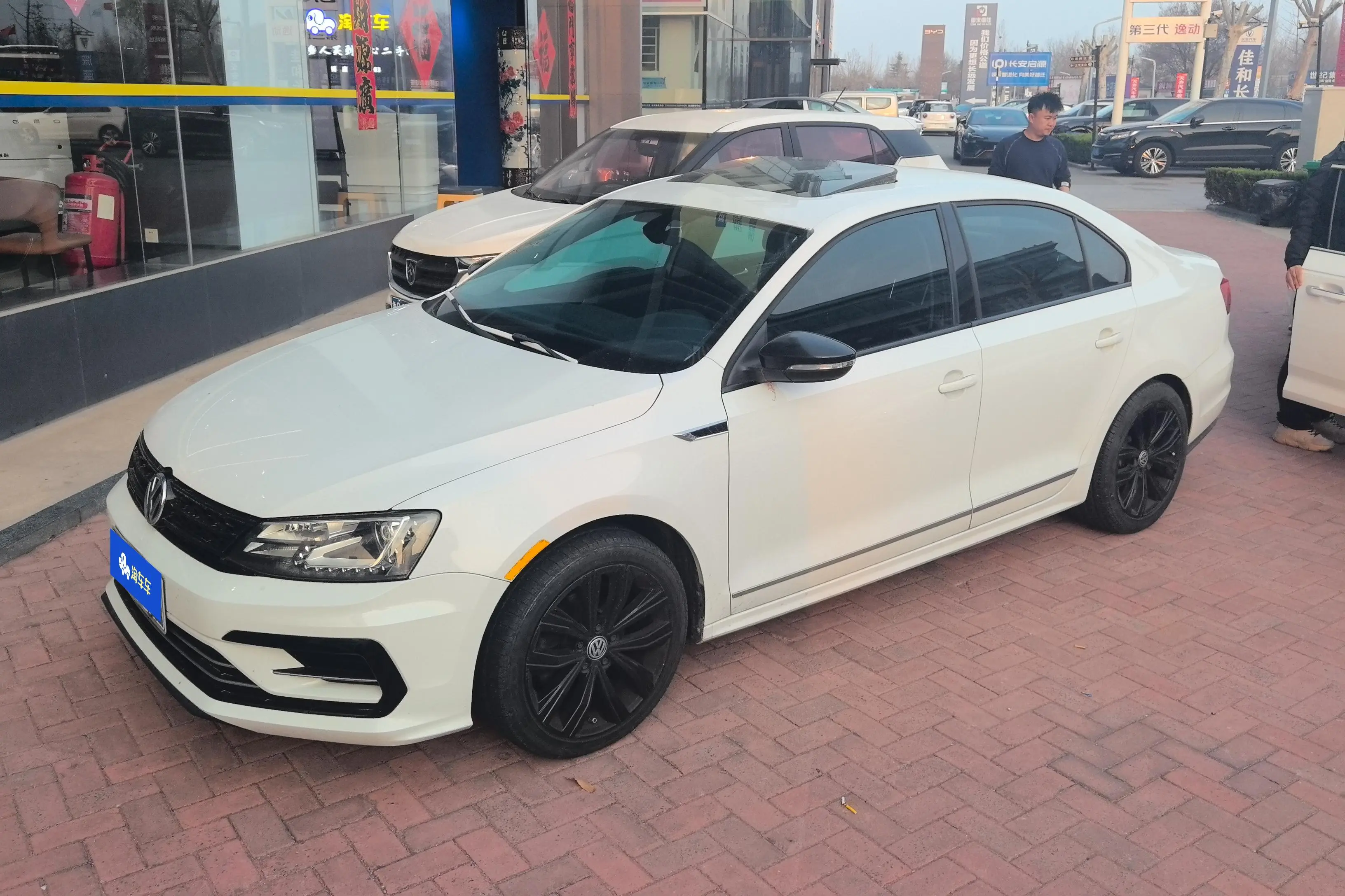 Volkswagen Sagitar